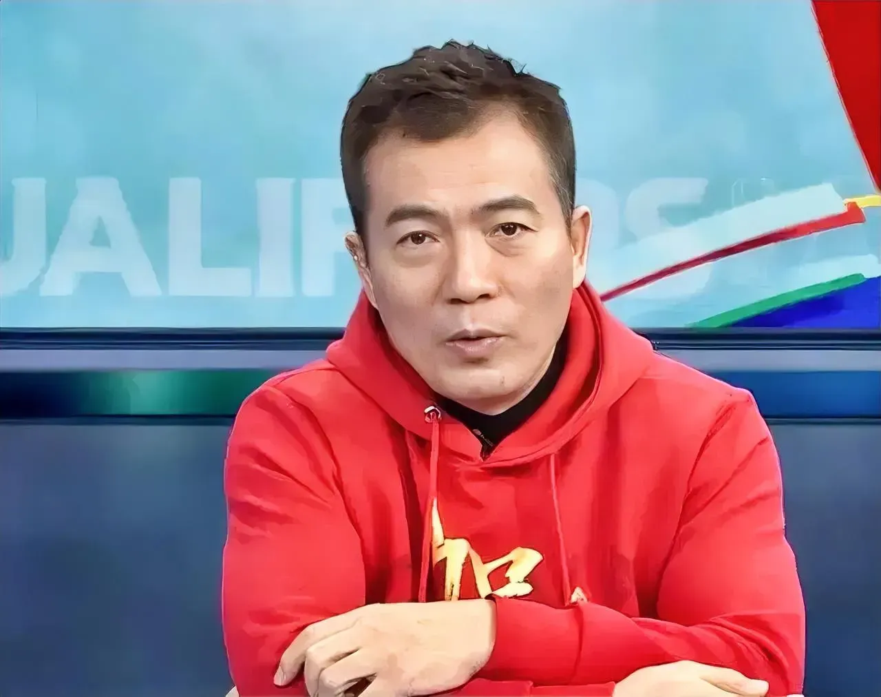 国足1:2沙特,赛后著名解说员黄健翔点评比赛,说了4句语重心长的话 1