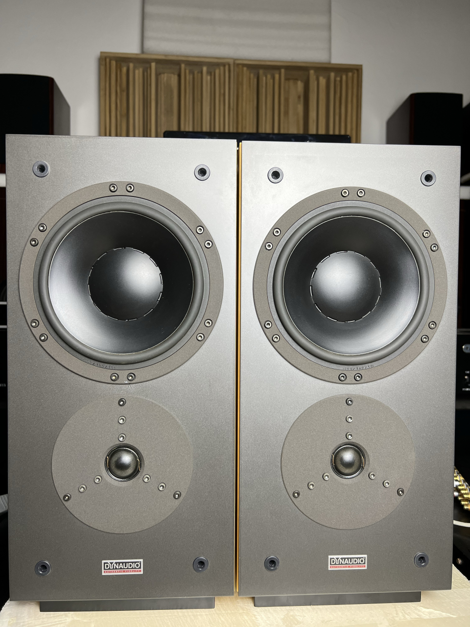 丹拿信心c3雀眼木版本书架音箱 丹麦产,德国用户回收,有原包装,330