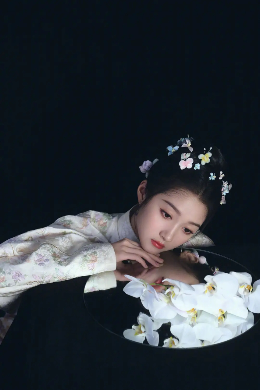 关晓彤‖高清版古装证件照