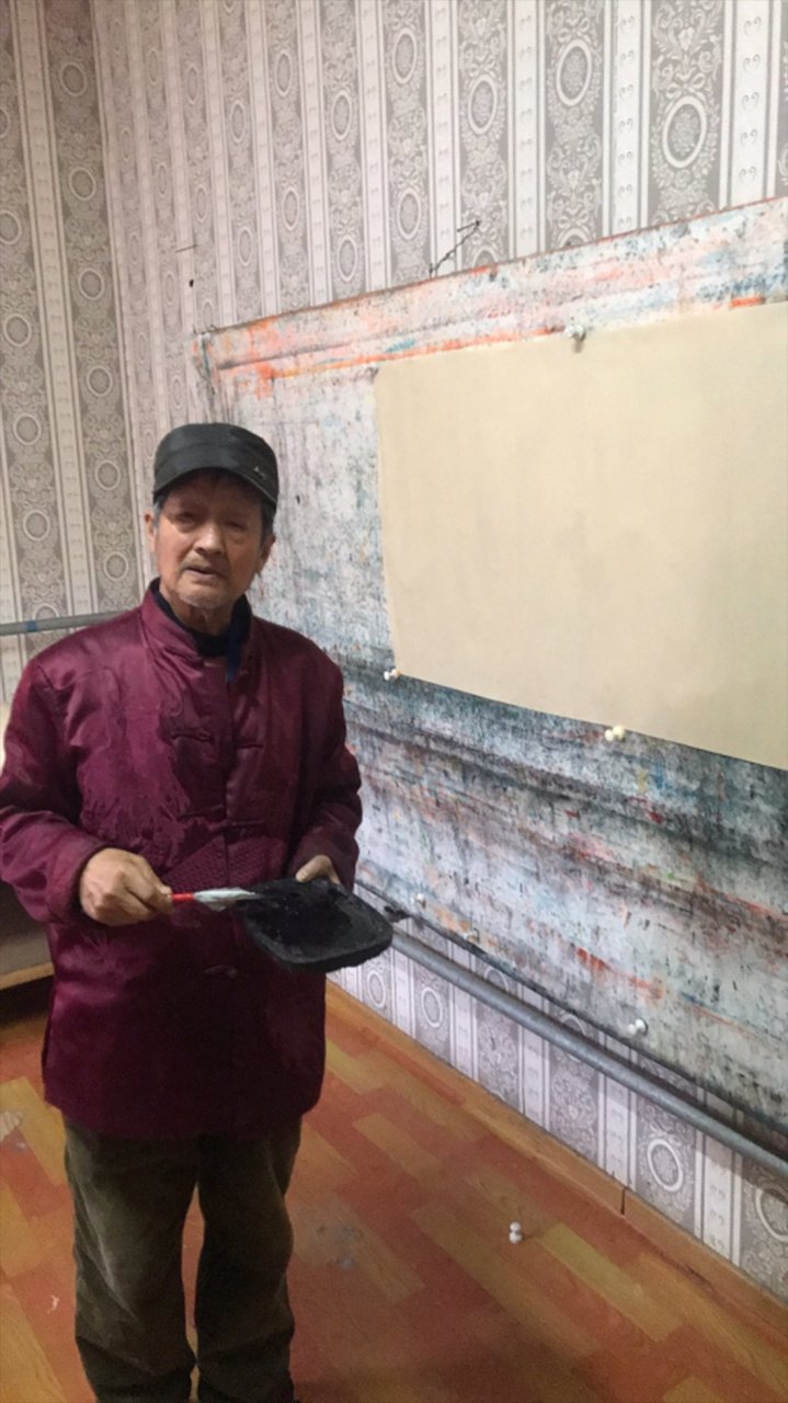 中国羽笔焦墨山水,中国焦墨山水第一人 张松《曾用名张万宝),生于1935