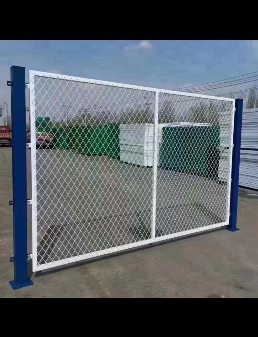 5*3钢板网围挡学校用装饰钢板网安全护栏钢板网护栏网镀锌钢板网护栏