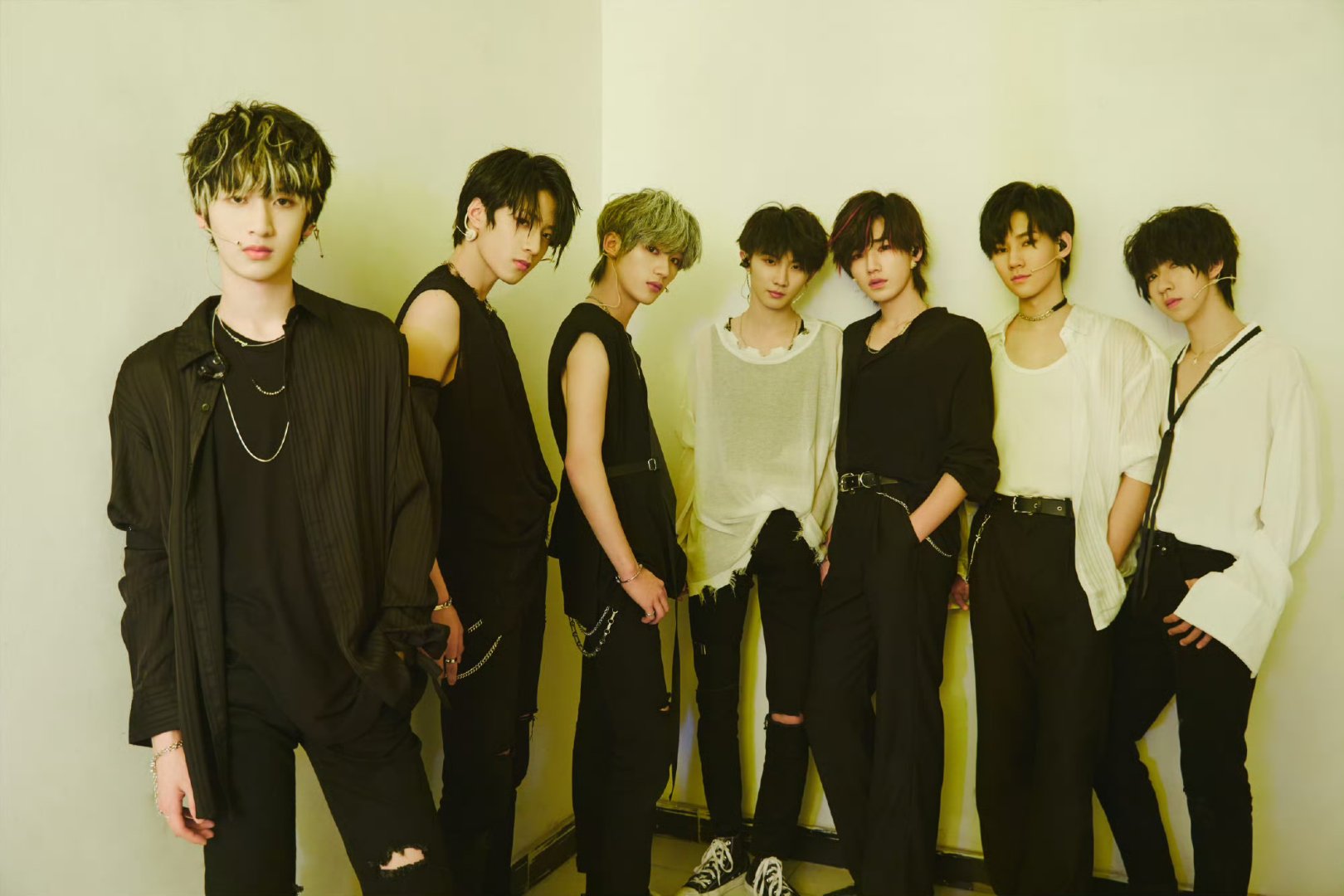 tnt时代少年团