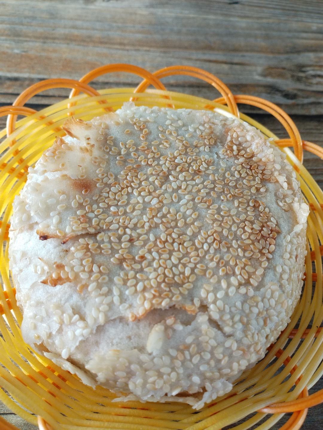 真的好大呀, 平泉羊汤配烧饼, 这个烧饼不错! #美食#  #老家的味道