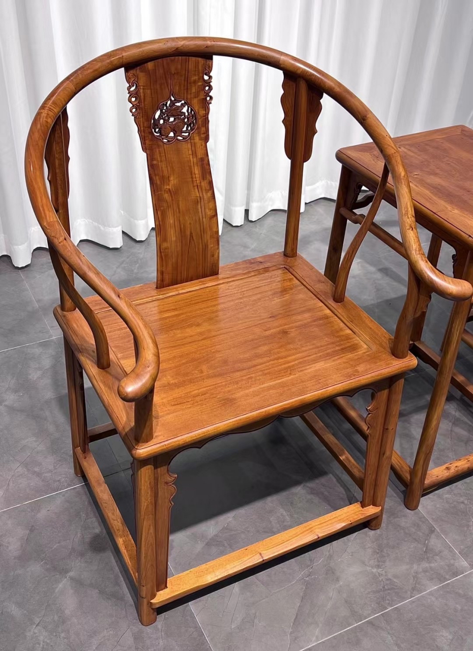 老山檀香      ———王世襄麒麟圈椅三件套#红木家具# #家居