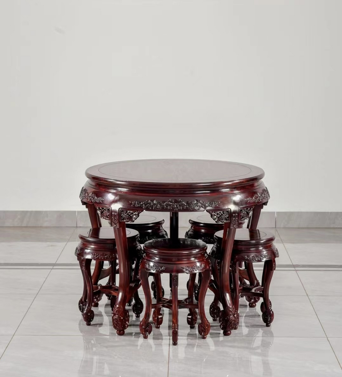 檀香紫檀(印度小叶紫檀)祥云圆鼓桌六件套,尺寸:桌子98/98/80,凳38/38