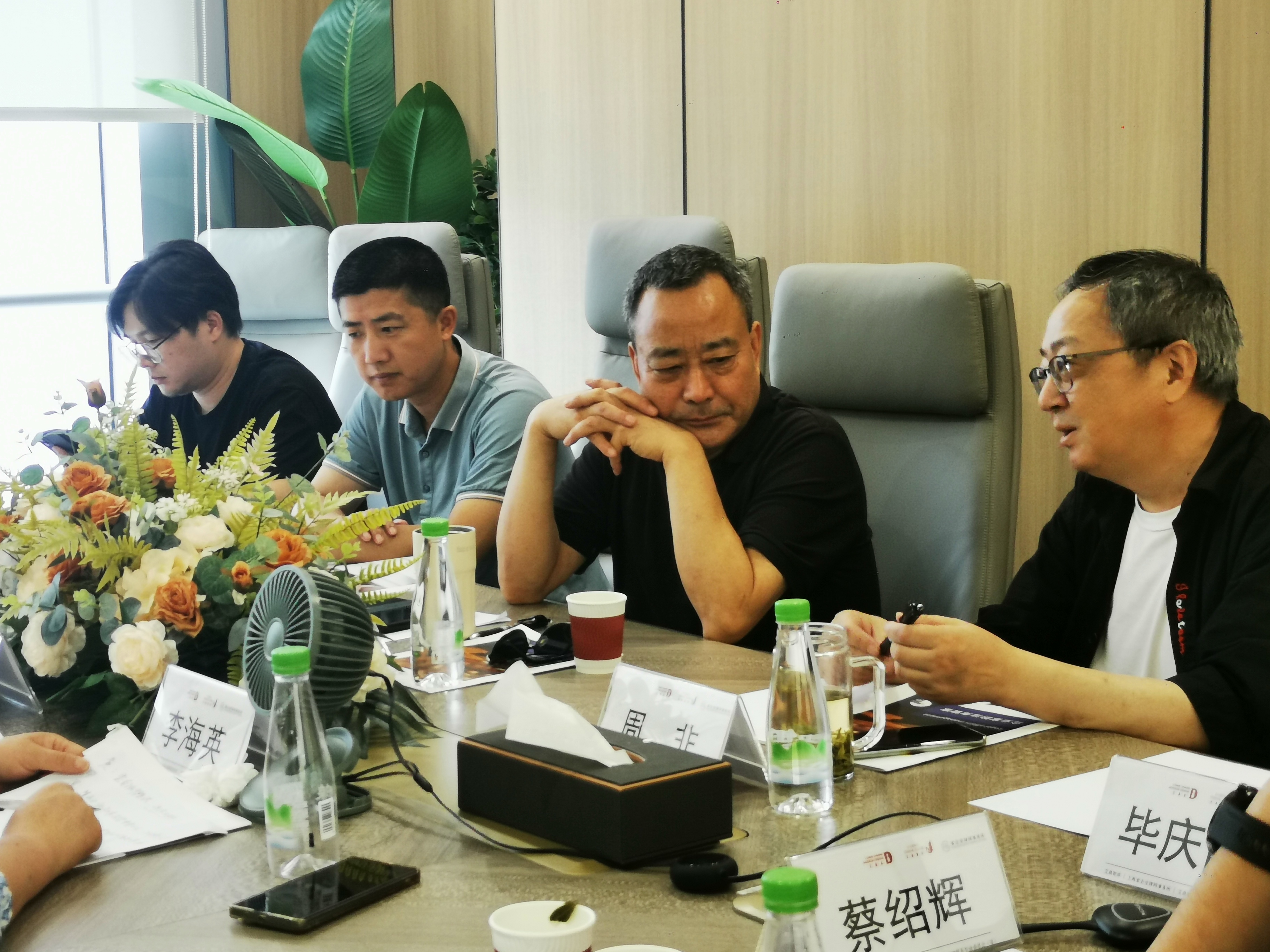 上海知名律师蔡绍辉,邢洋,艾鼎奖评委周非