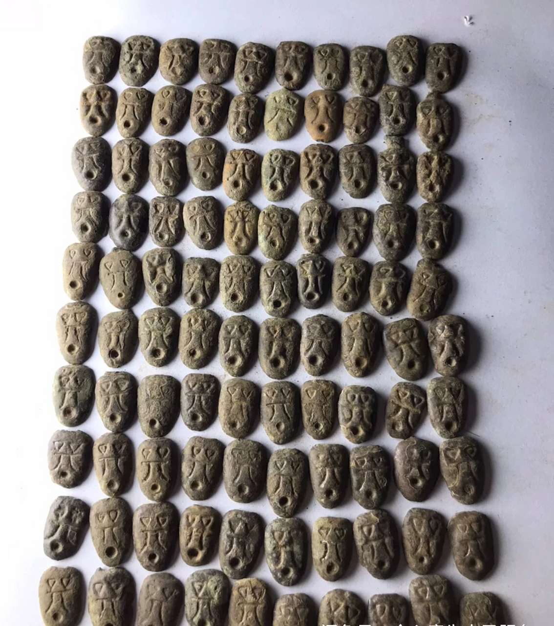 鬼脸钱(楚国)   单枚45元   100枚起售