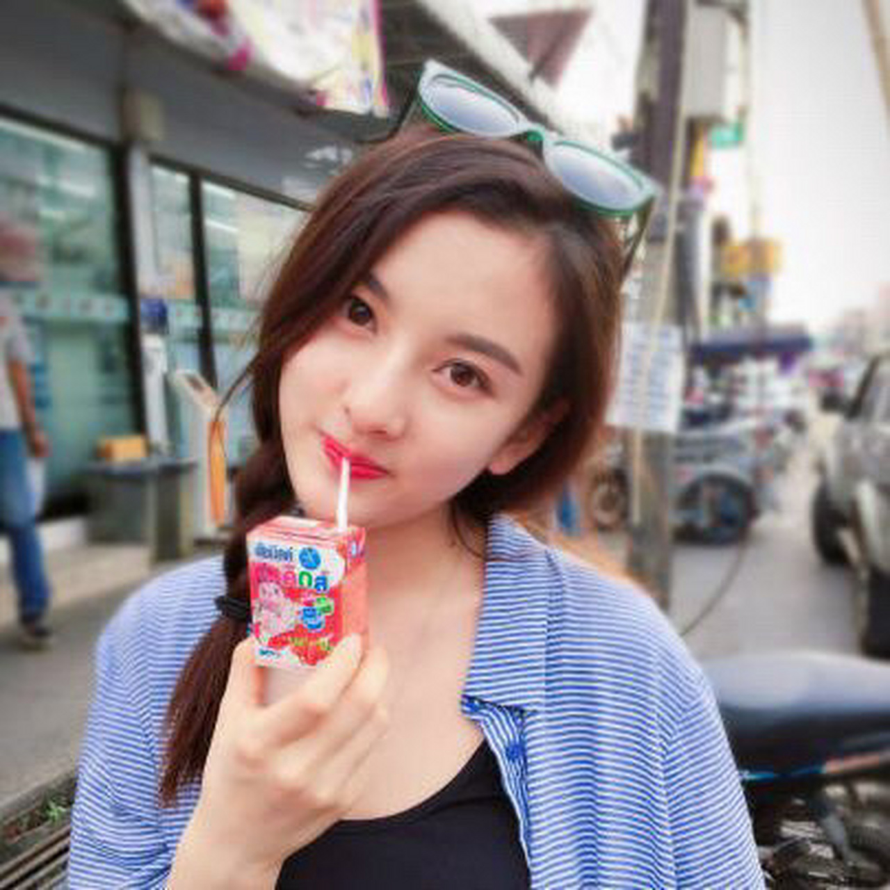 十大娱乐女明星人气排行榜  第十名:陈瑶 第九名:宋祖儿 第八名