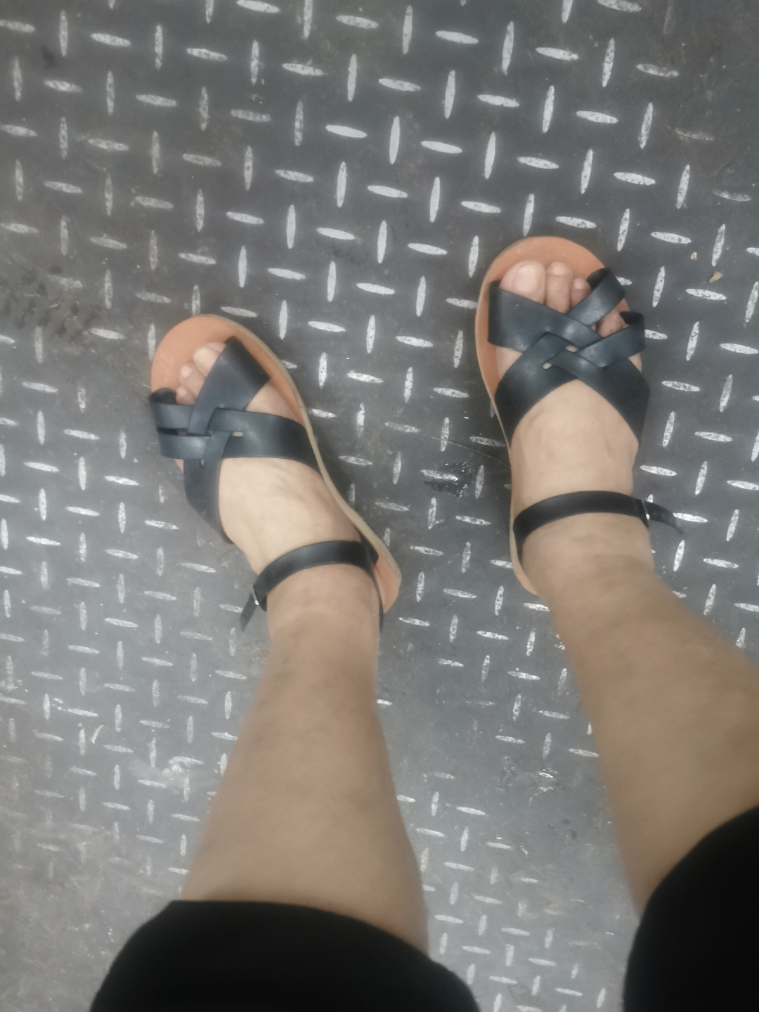 七十年代的凉鞋,死灰复燃,不要太帅了