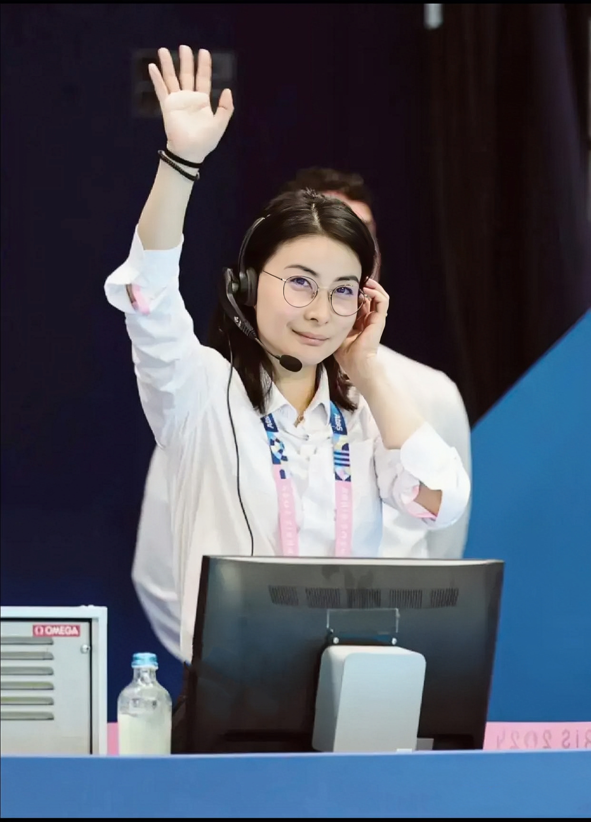 郭晶晶每次现身都能闪瞎众人的眼,这次新身份更是直接爆热搜!