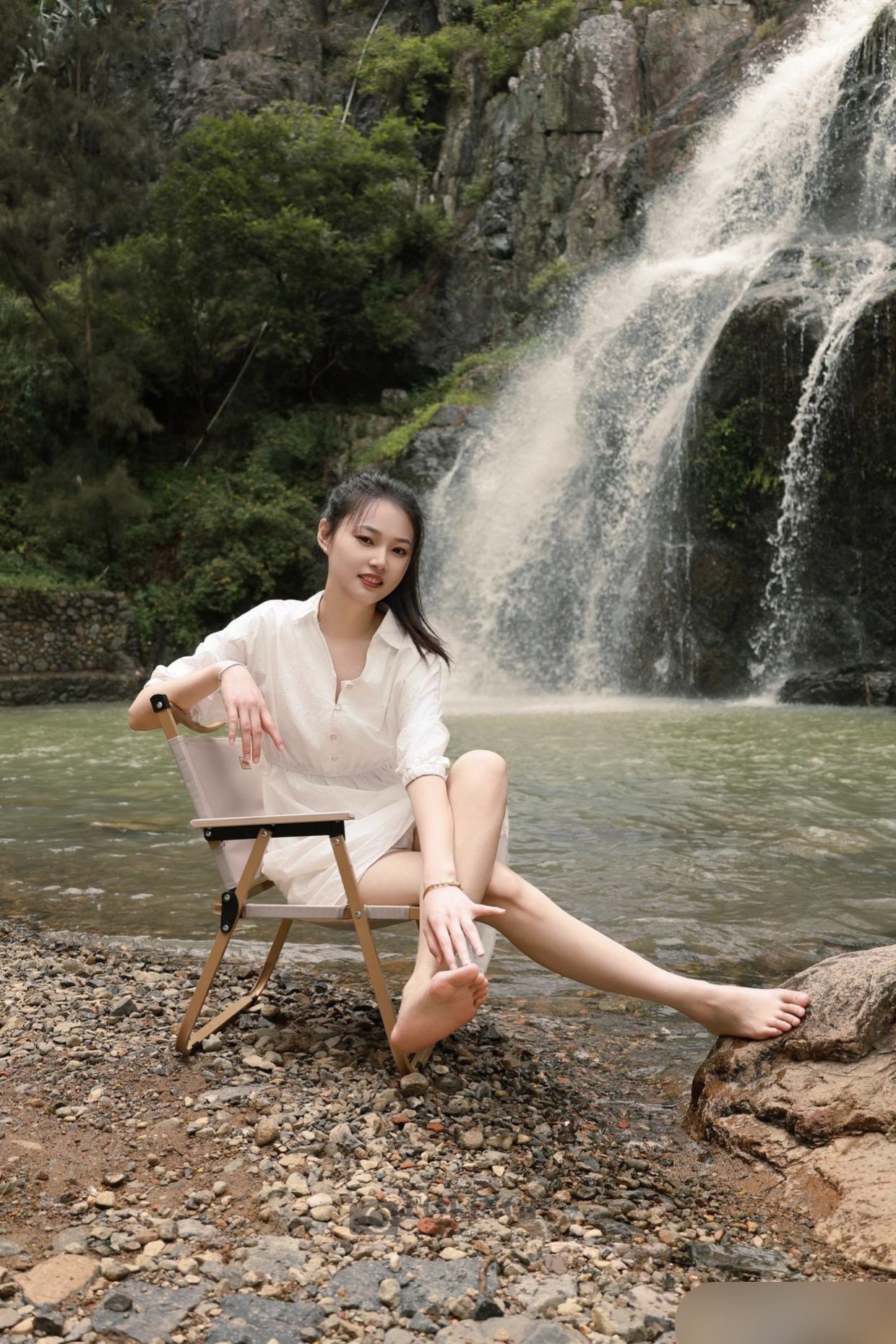 愿生活常如此刻,宁静而美好,心中永存一片净土.#中国人为何如