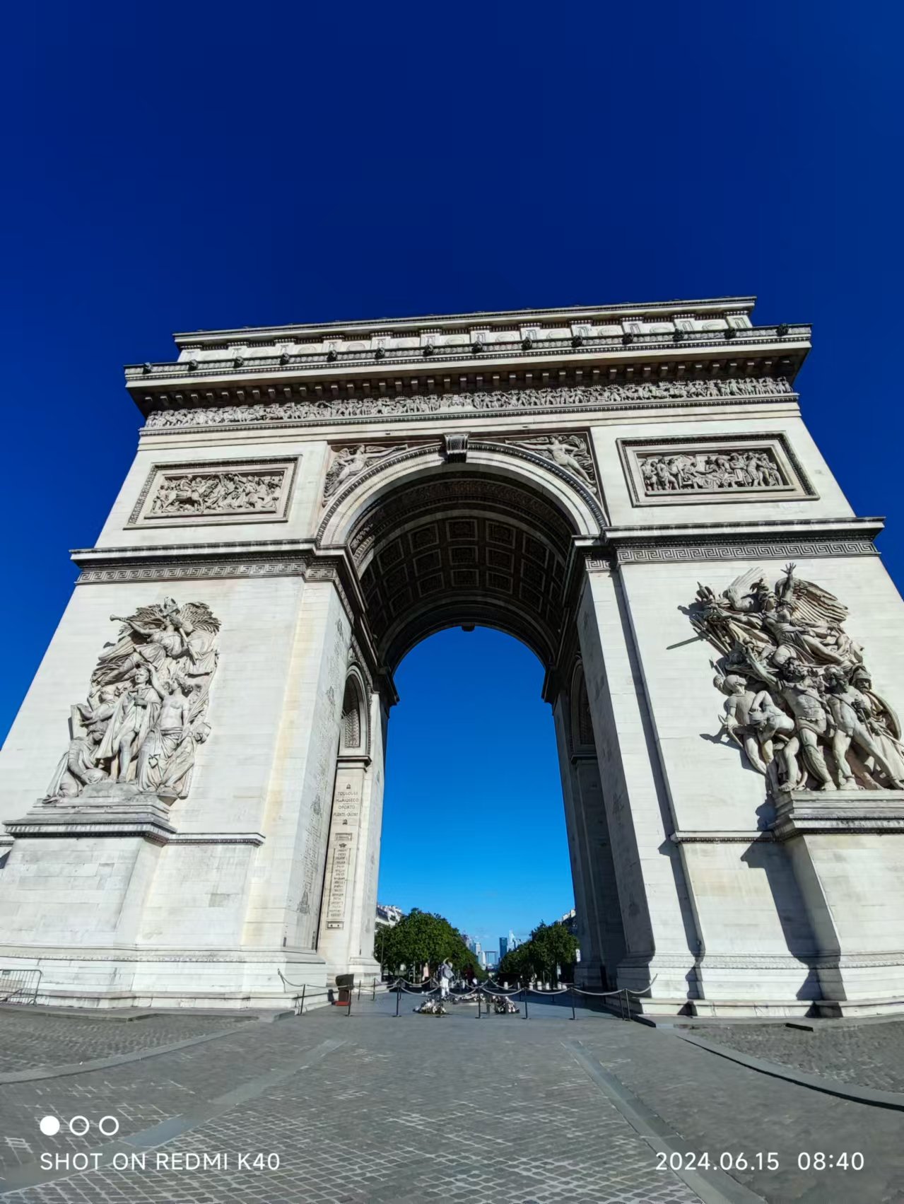 巴黎凯旋门上的浮雕,是我所见过最逼真的人物浮雕