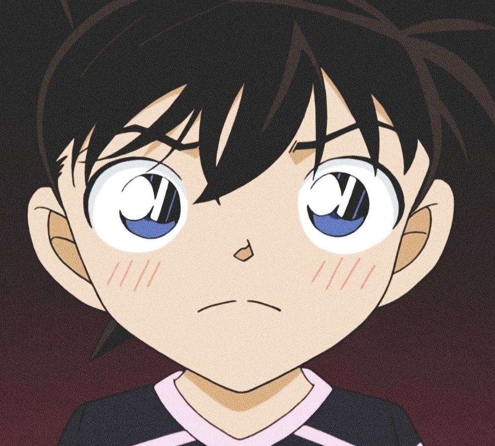 来看一下工藤新一的脸红时刻[滑稽]