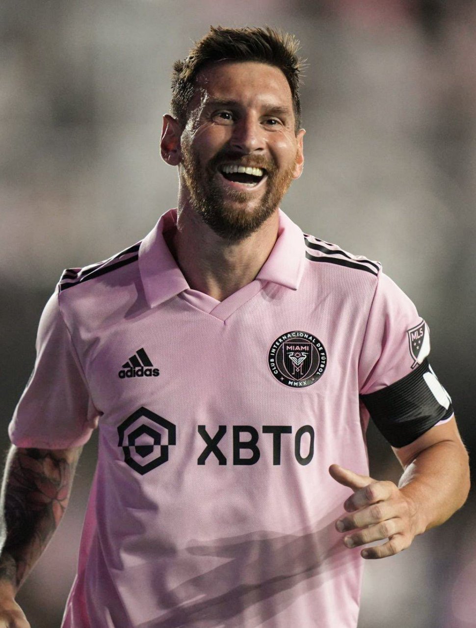 梅西# 大联盟两场比大巴黎两个赛季笑容还多!