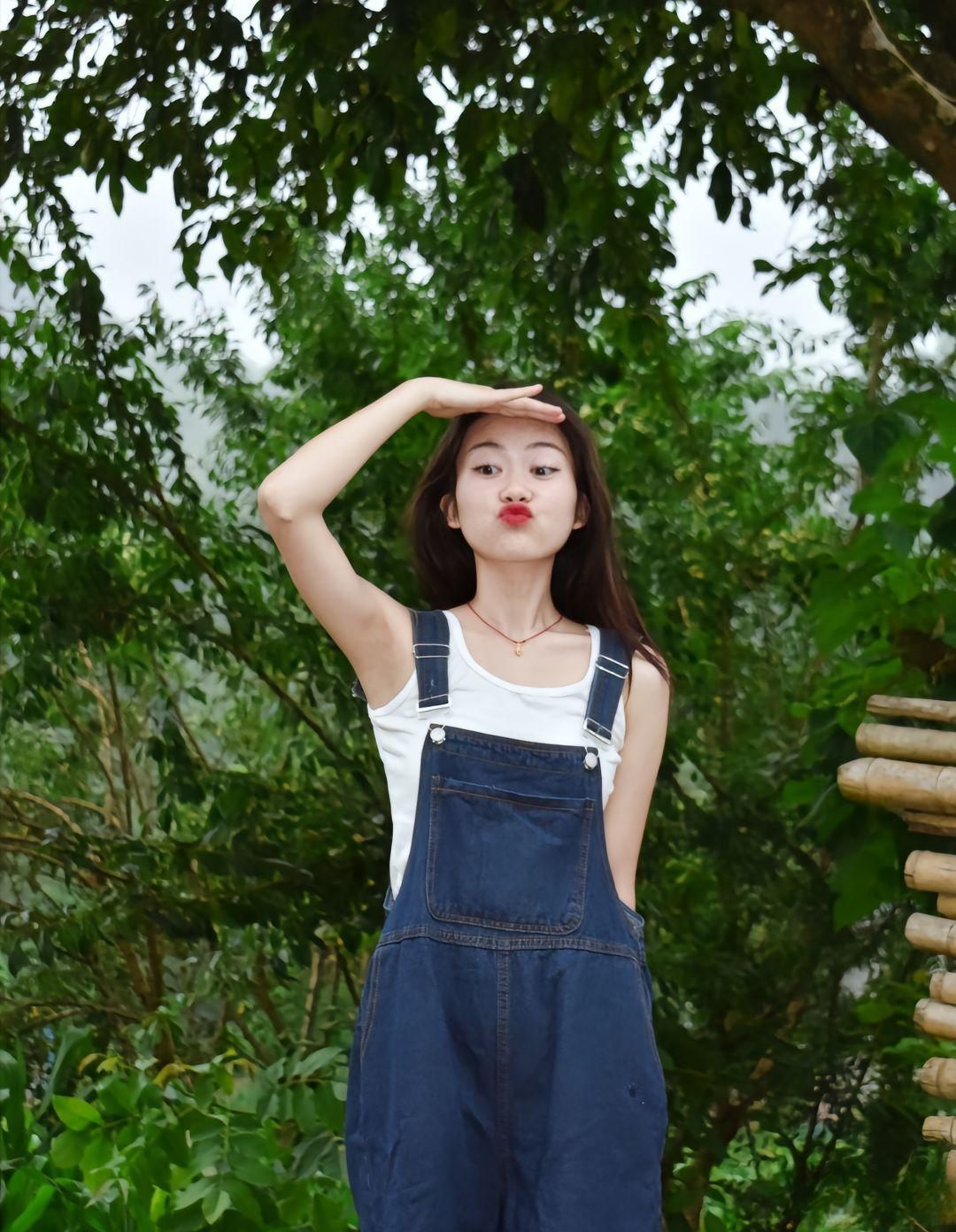 我知晓他的顾虑,可青春正当时,我渴望历练与成长