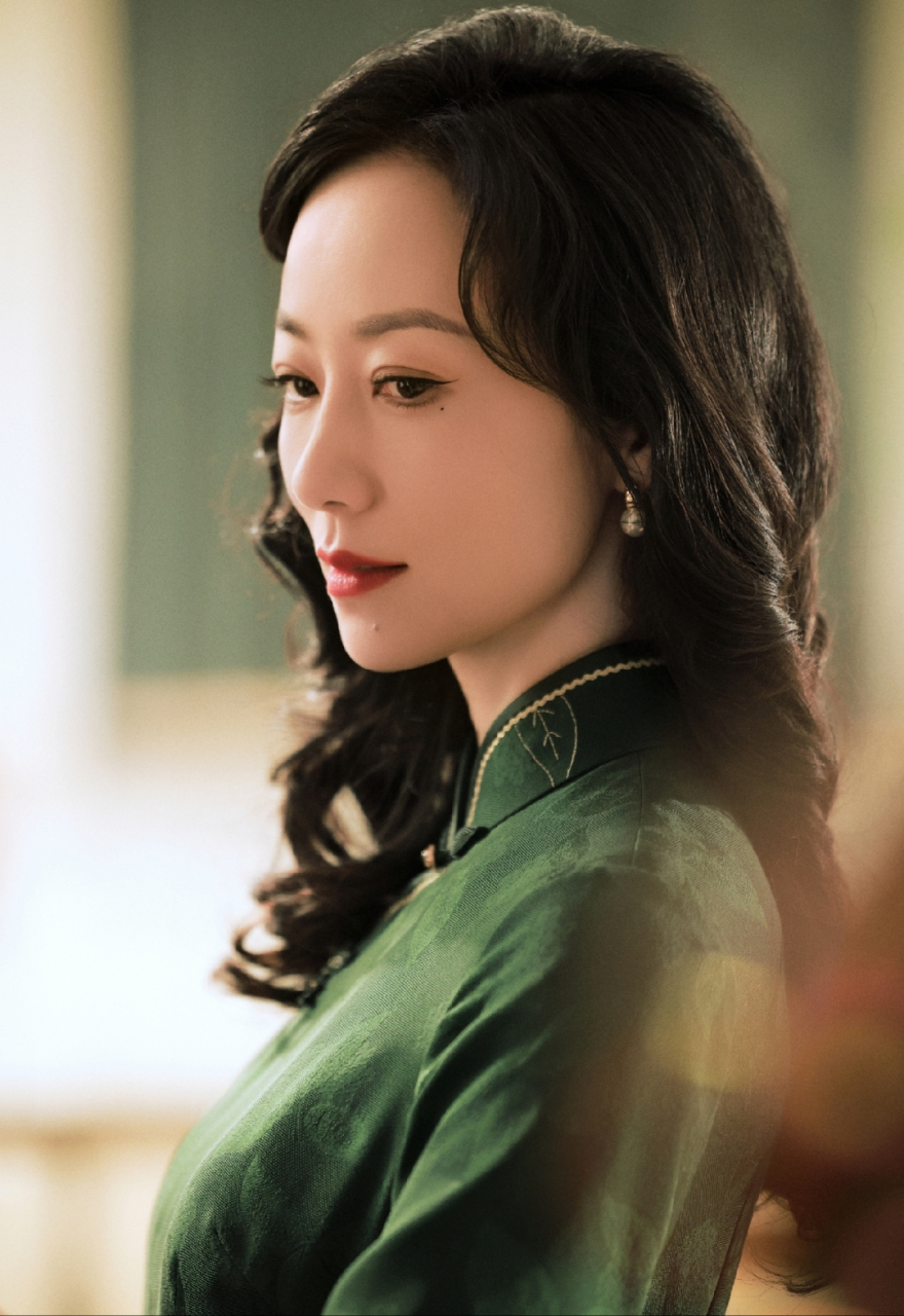 韩雪旗袍写真,身材苗条气质优雅,美爆了!