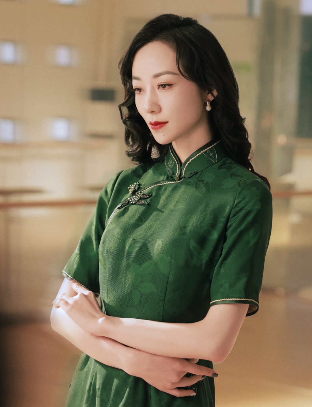 韩雪旗袍写真,身材苗条气质优雅,美爆了!