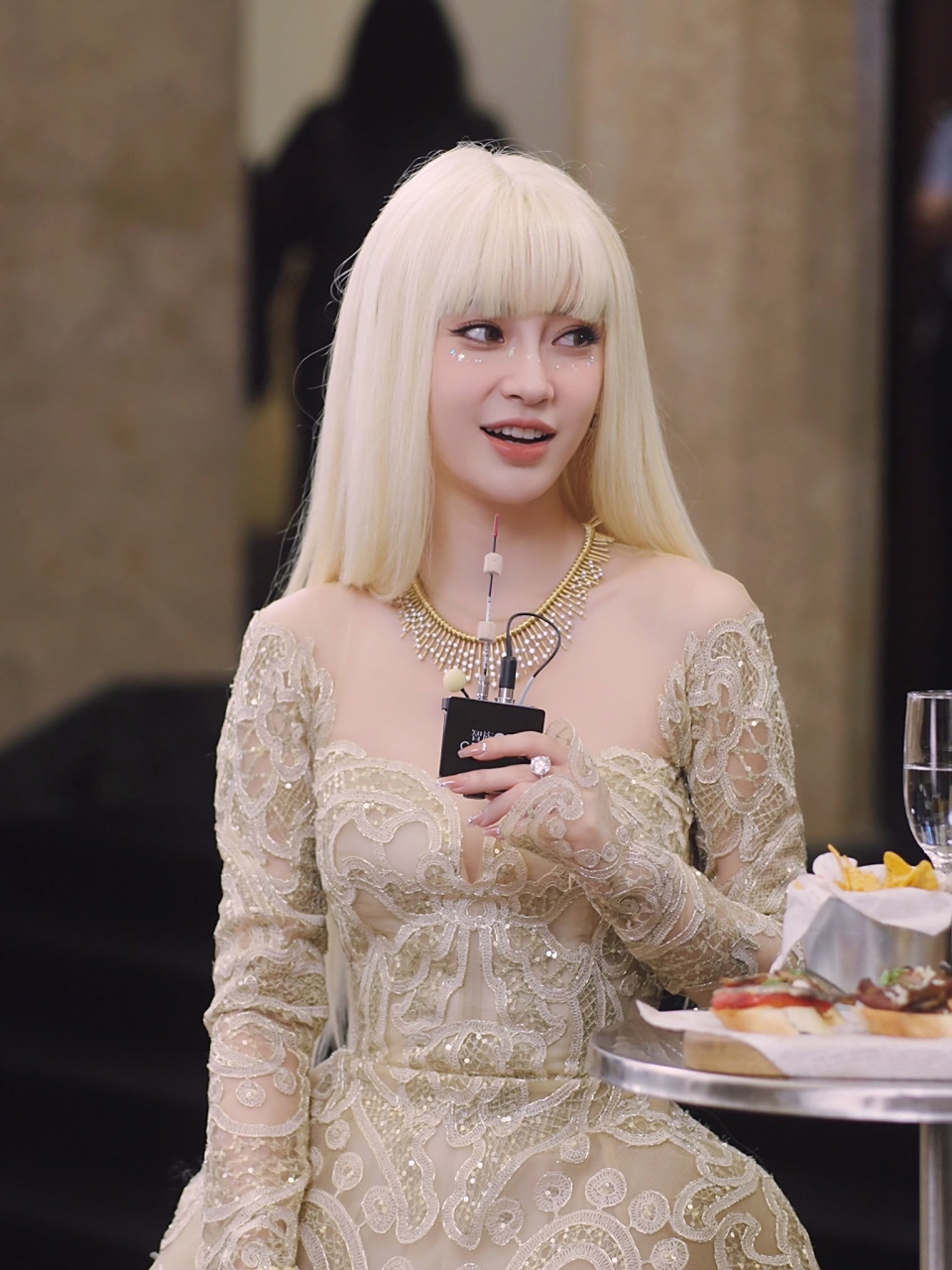 anglebaby是在cosplay巴啦啦小魔仙吗?不过这个小魔仙好诱人呀!