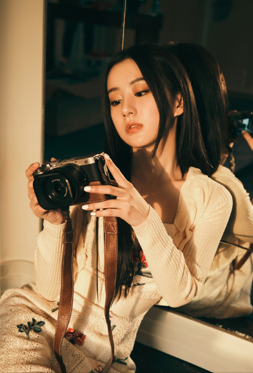 包上恩太美太性感了,不愧是新一代大众女神,迷人至极!