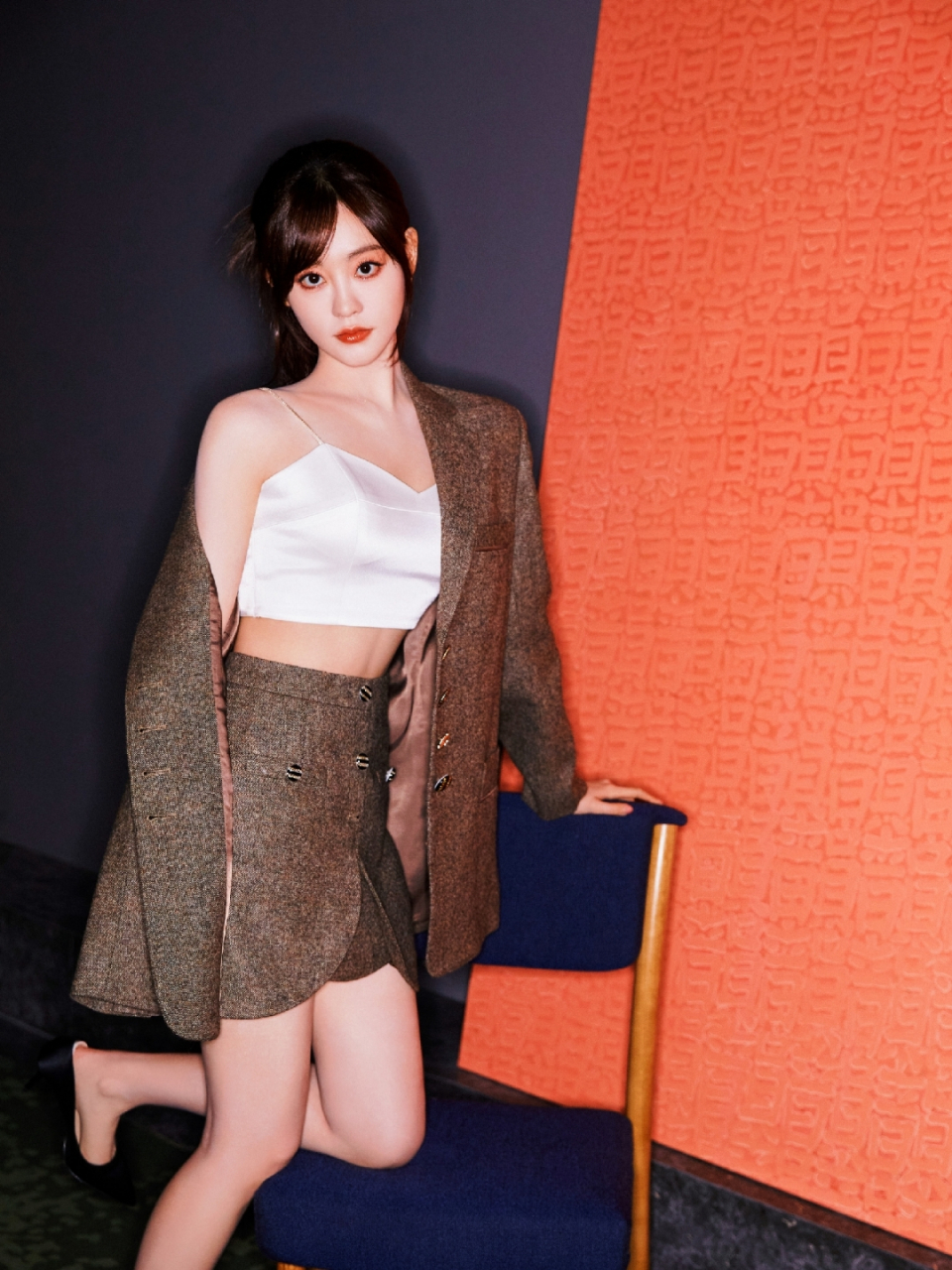 祝绪丹吊带内衣秀,微微隆起的事业线看的人头晕眼花,太诱人了!