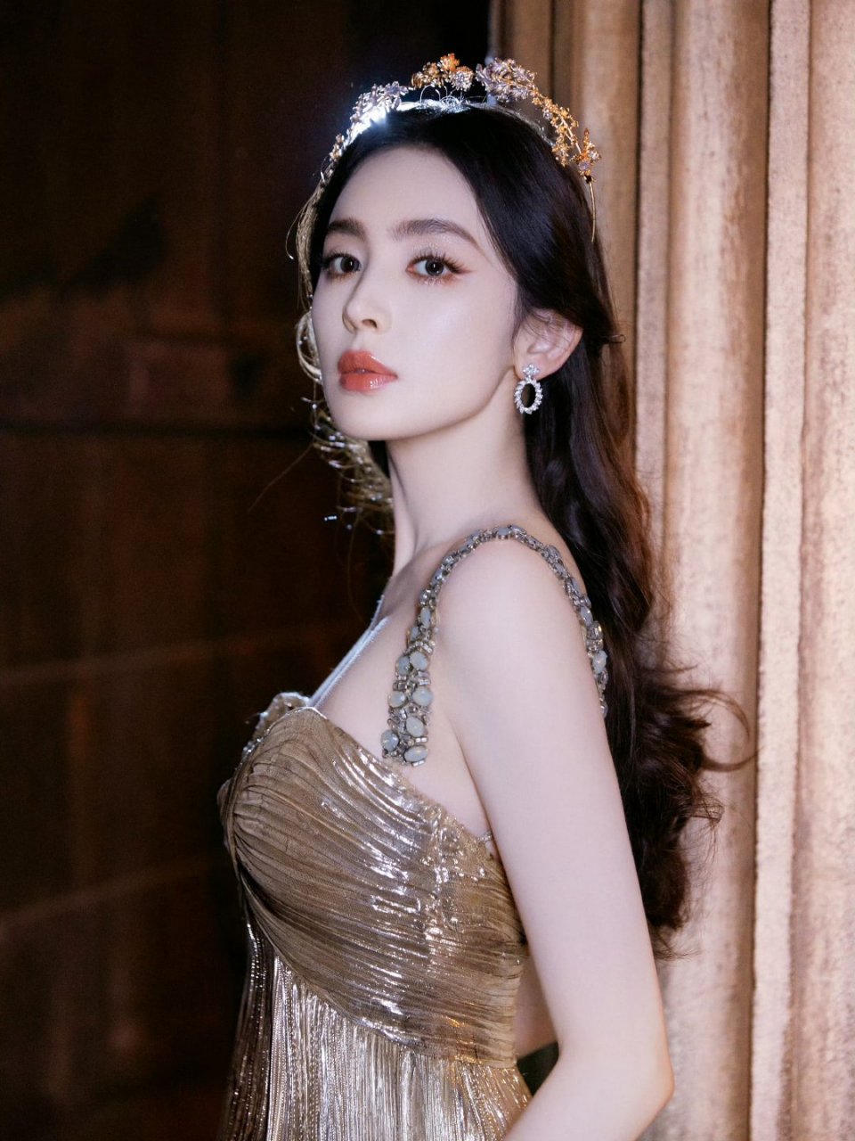 古力娜扎女神造型,美的仿佛不食人间烟火的仙子!