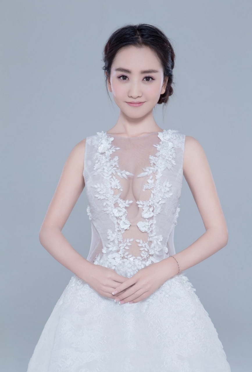 杨蓉身材这么好,为什么在荧幕上很少见到了呢?