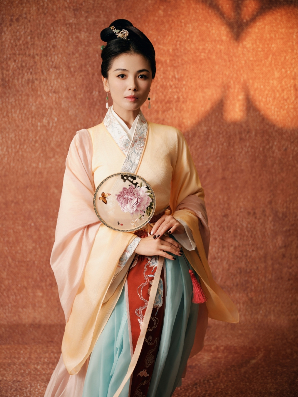 刘涛古装造型美照,优雅端庄高贵大气,太迷人了!#2月图文动态激励计划