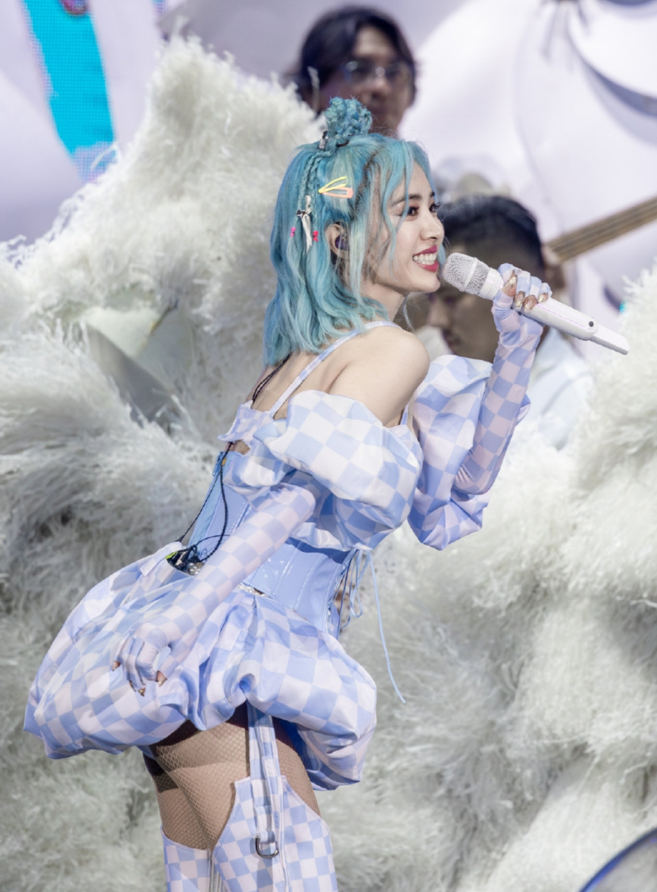 蔡依林在舞台上总是将最好的一面呈现给观众,太迷人了!