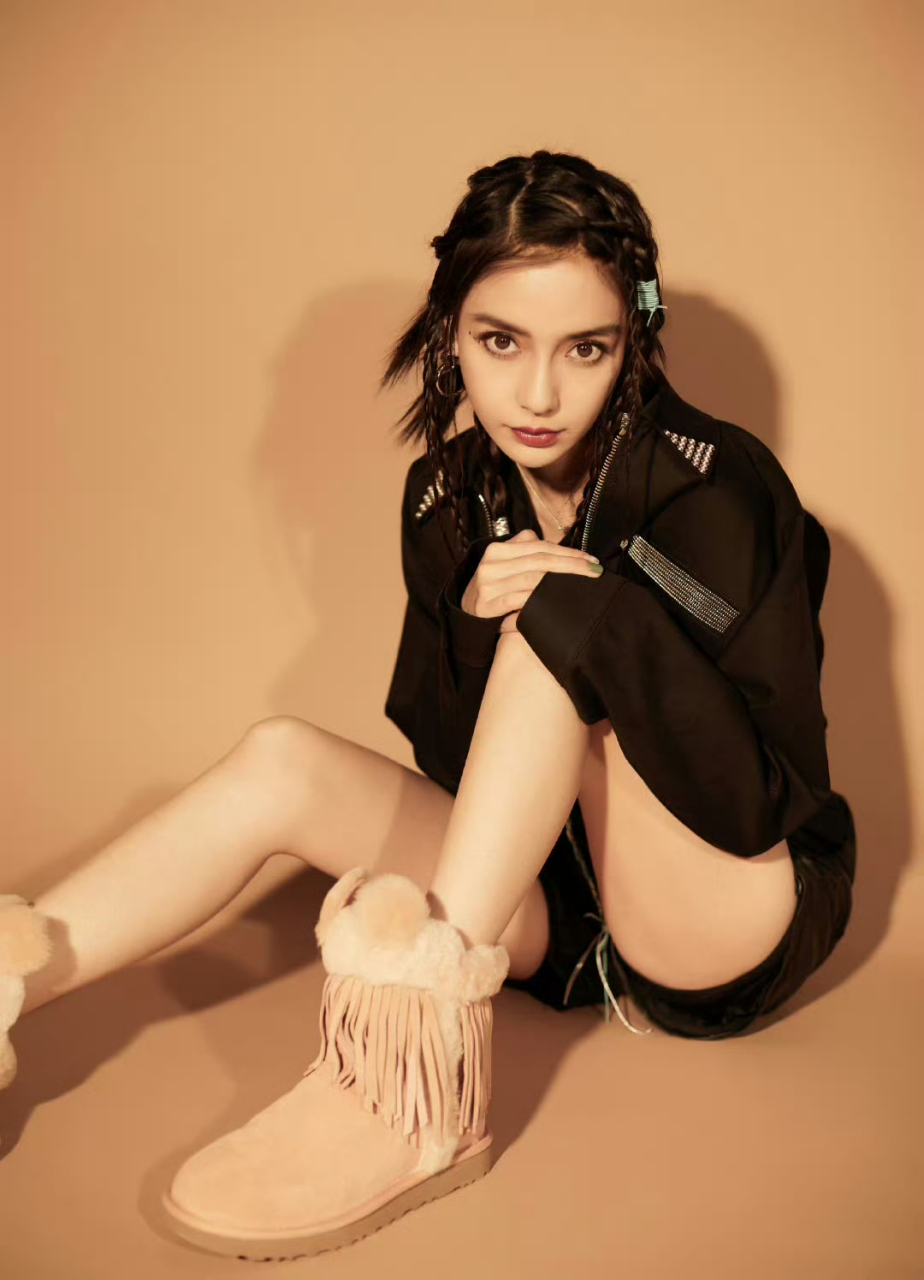 anglebaby脏辫酷爽风写真,眼神犀利,大白腿实力吸睛!#2024我想说#