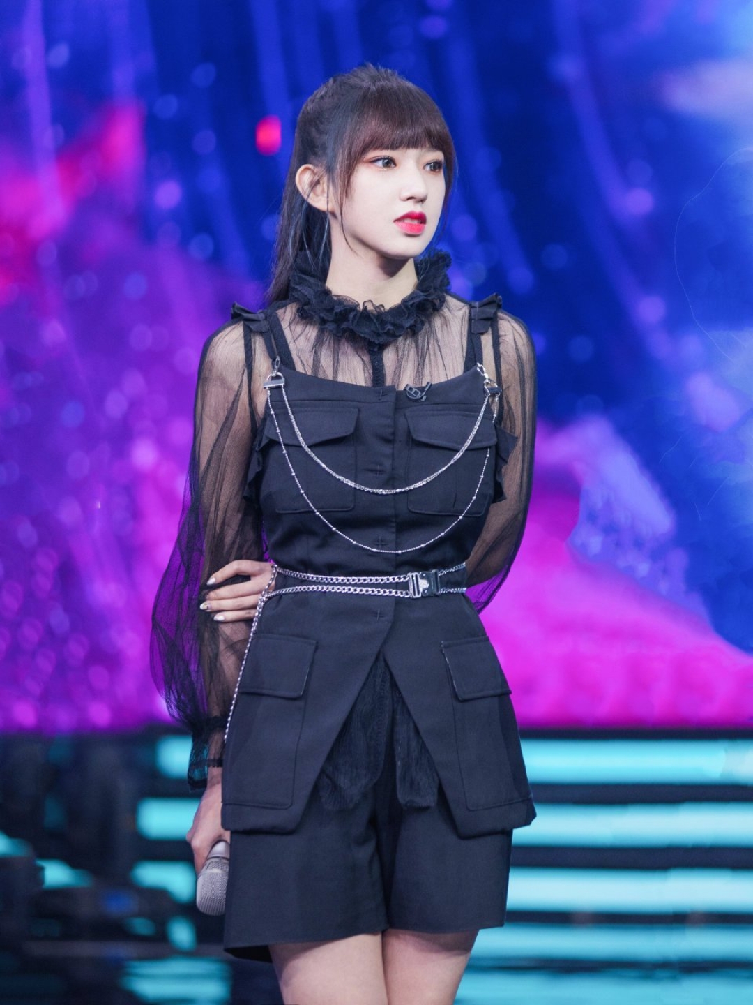 程潇性感红唇写真,微胖身材魅力十.@苏家小娱的动态