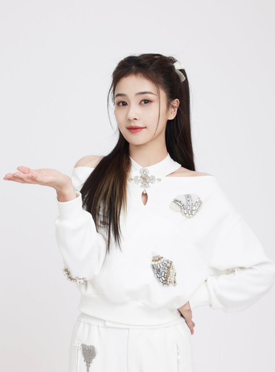 白鹿双马尾太美了,清纯甜美俏皮可爱,迷的人神魂颠倒!