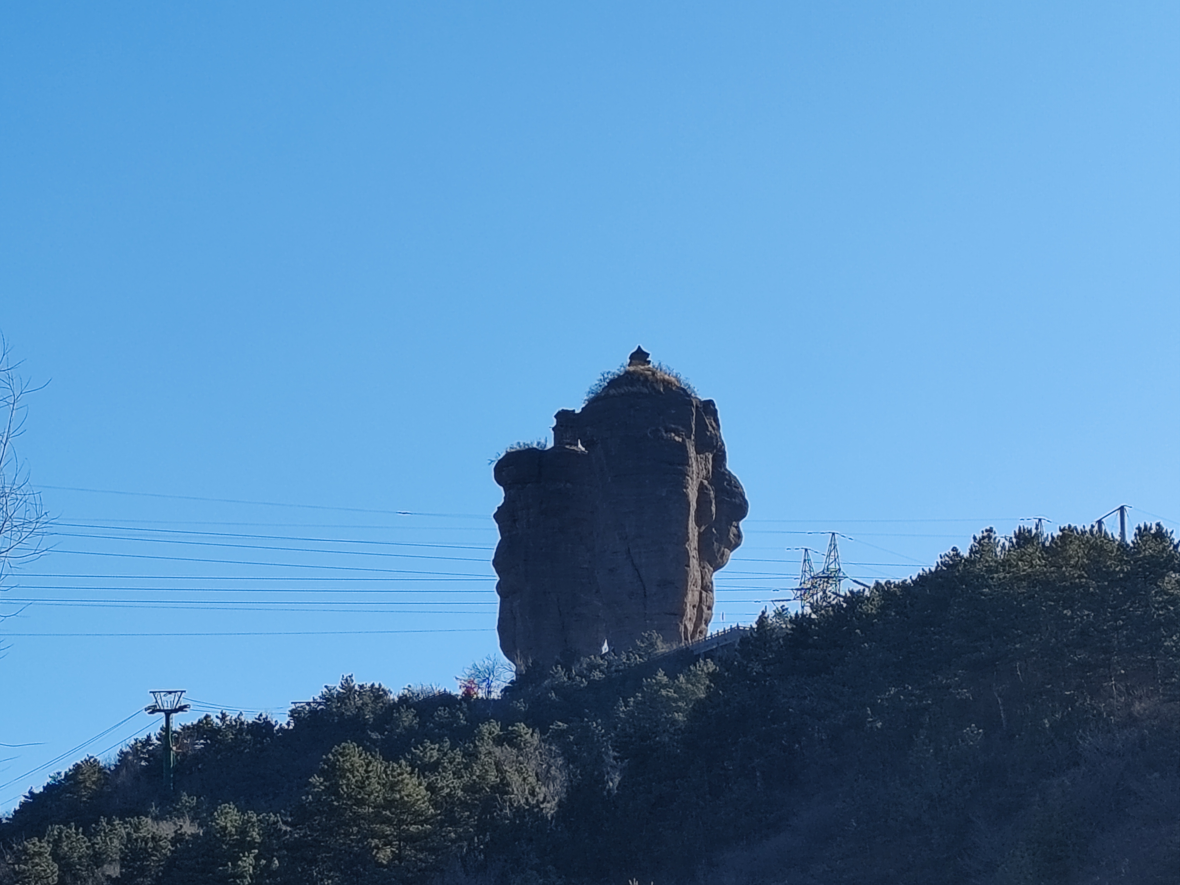 无论社会上网络上怎么恶意炒作,公务员或事业单位人