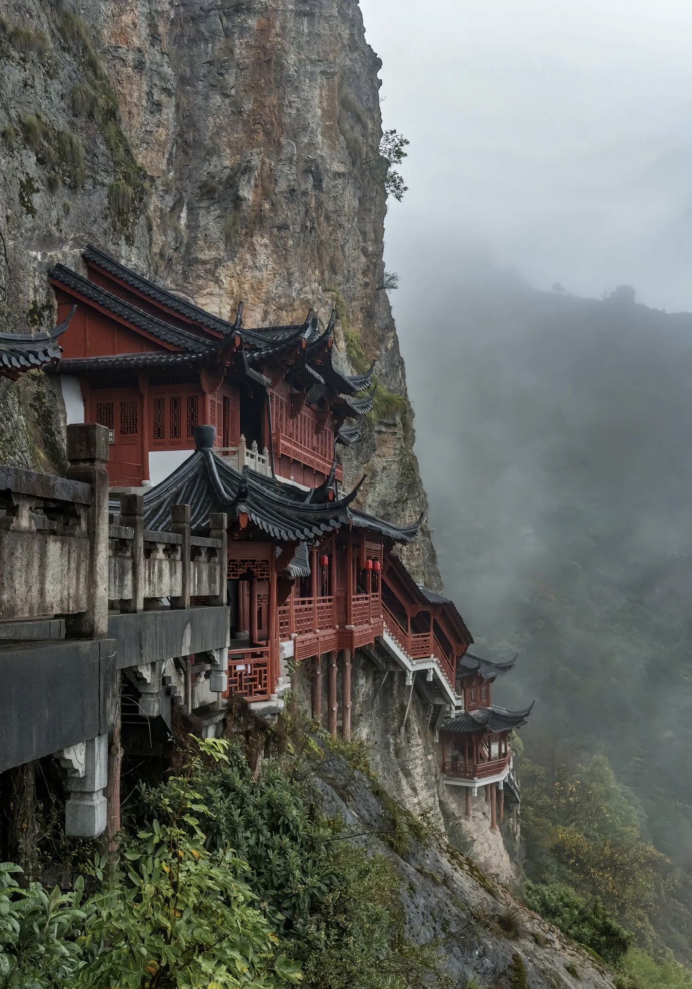 浙江建德大慈岩悬空寺图片