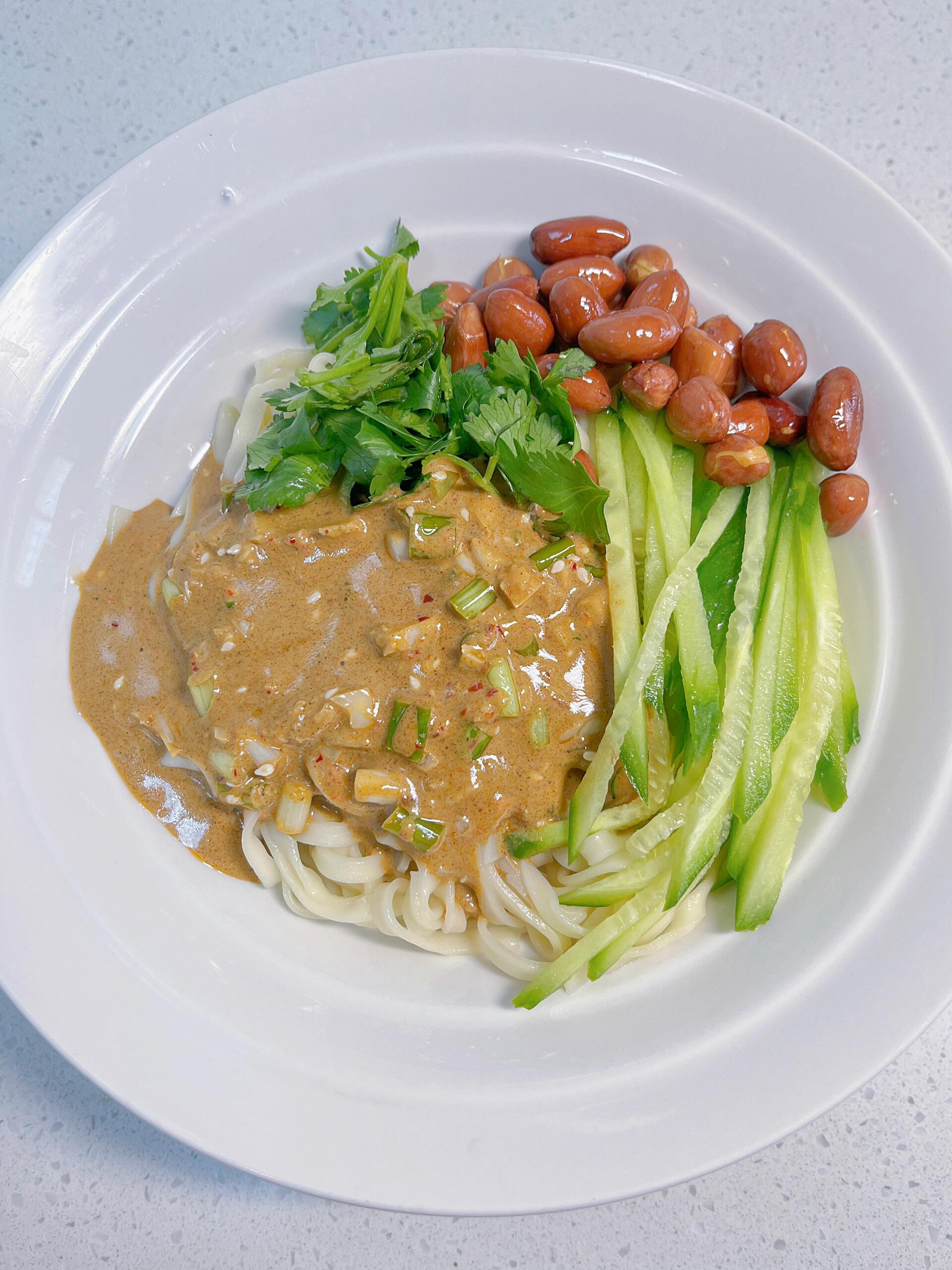 一定要试试这个面条!百吃不腻的麻酱拌面,真的太香了!