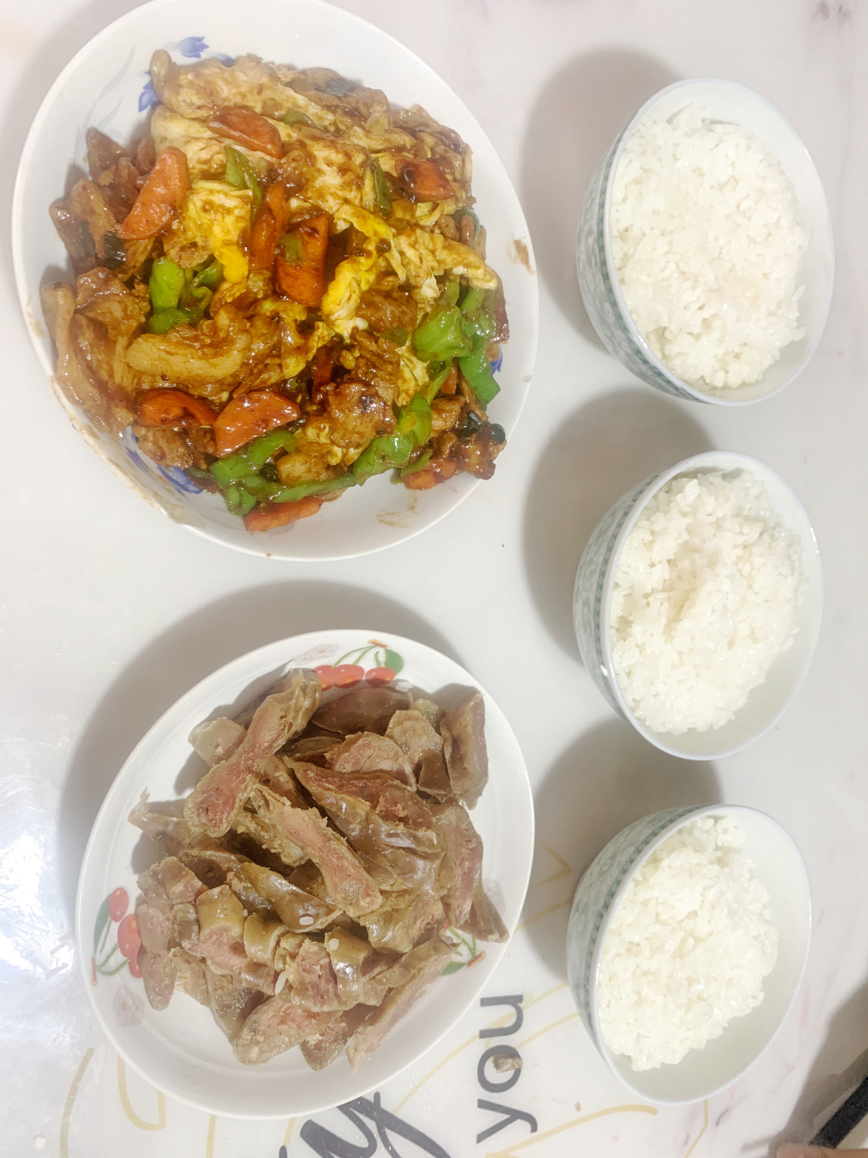 和孩子的三人餐,自创菜  肉片鸡蛋糕😂很下饭#做饭# #今天晚餐吃