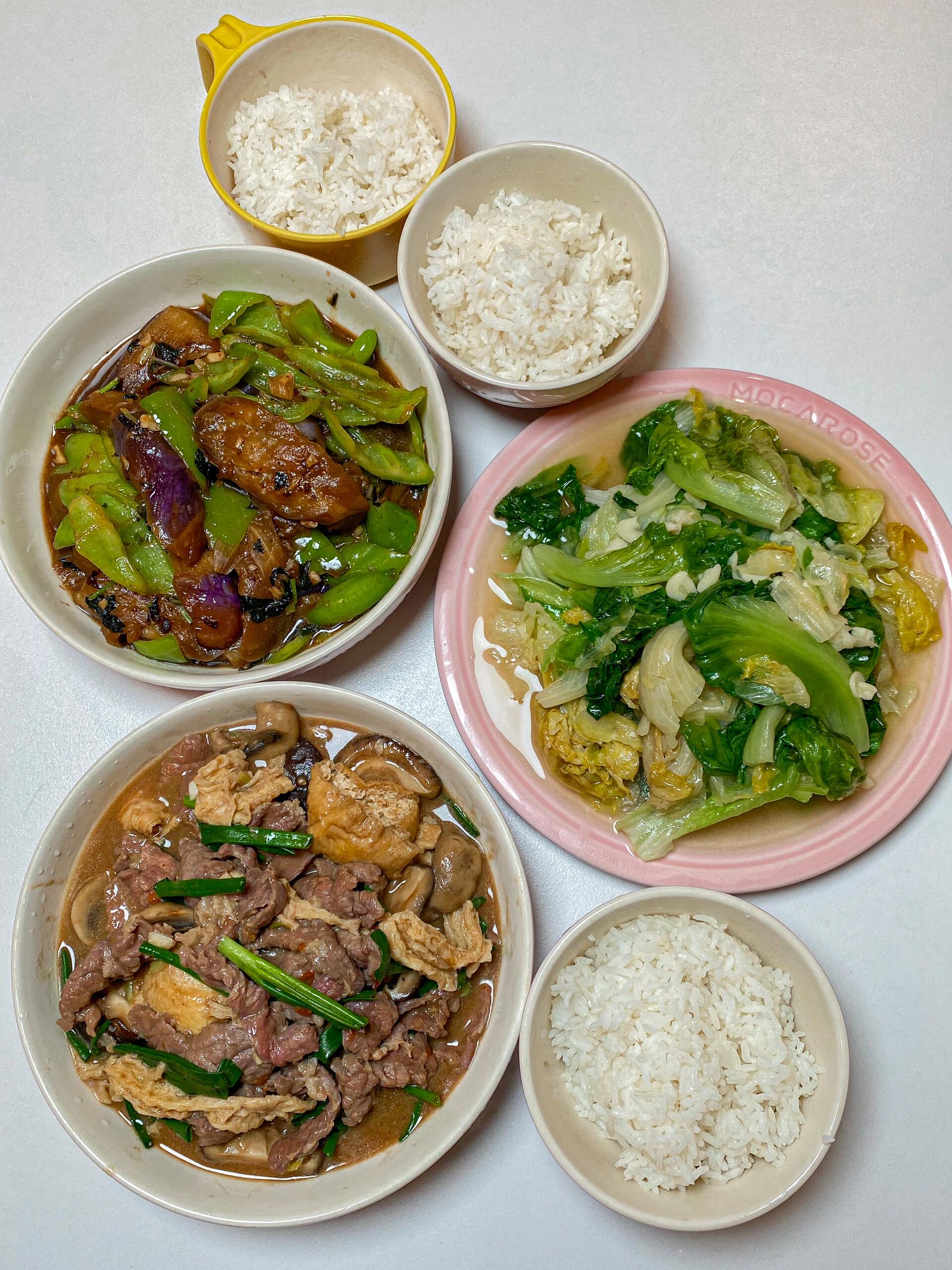 三人晚餐,在家吃点美味健康饭菜吧!