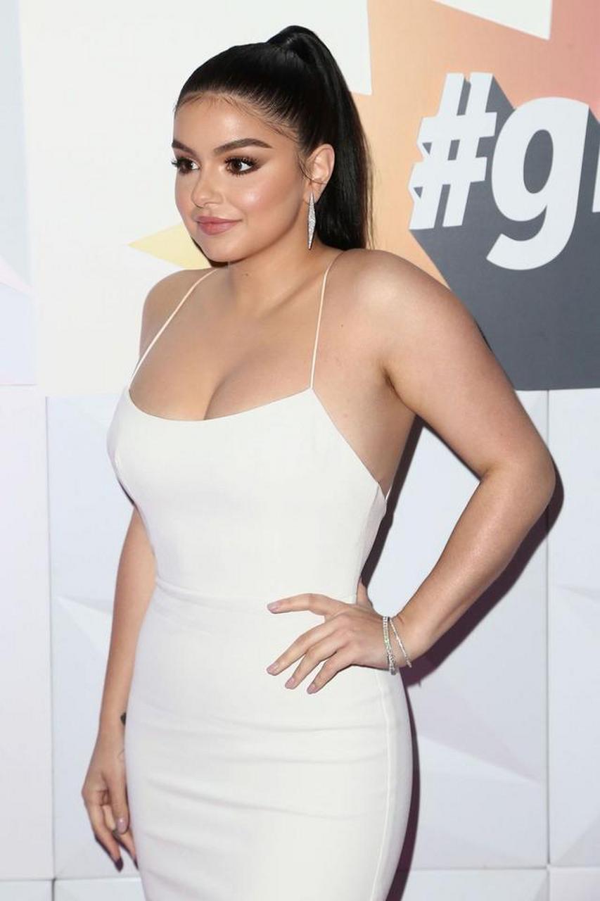 明星图集~阿芮尔·温特(ariel winter)