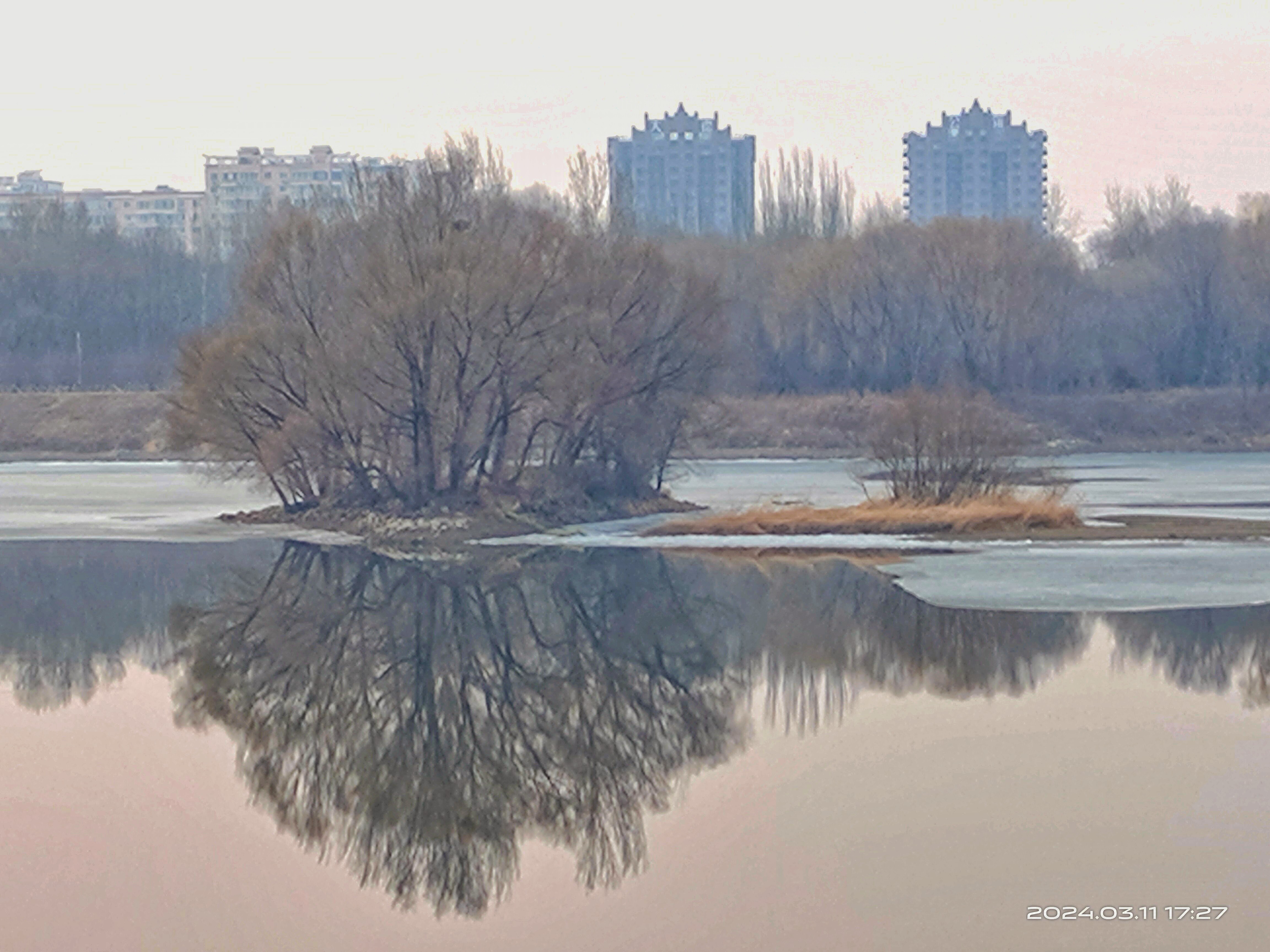 细雨如丝,润物无声,心境却格外明亮.
