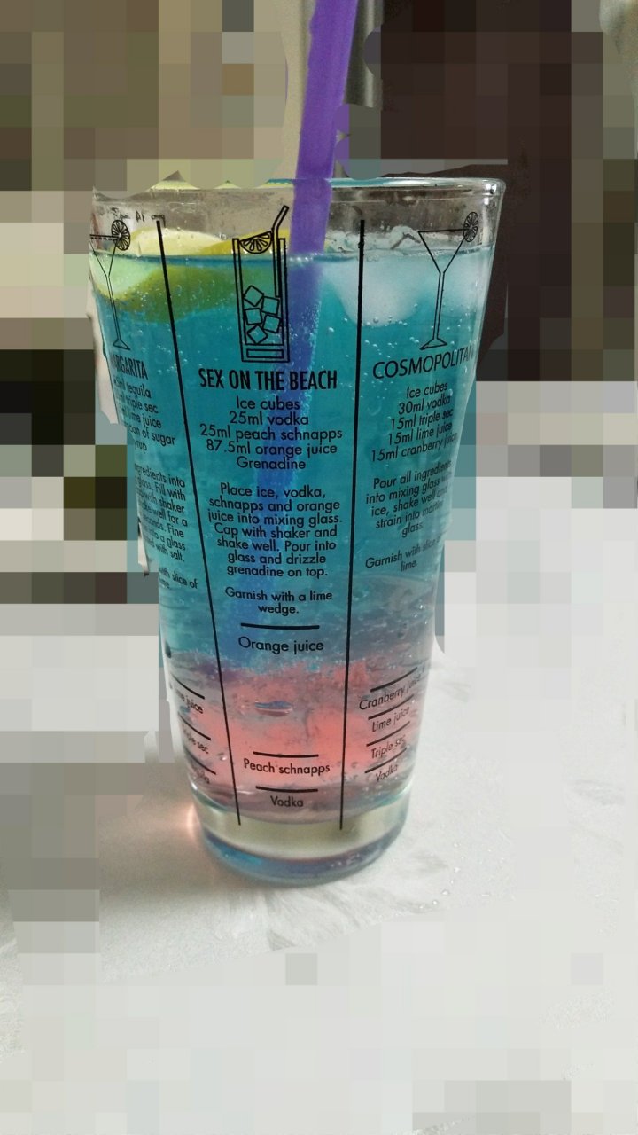 本姑娘新学的网红饮品—海洋之心,好看又好喝