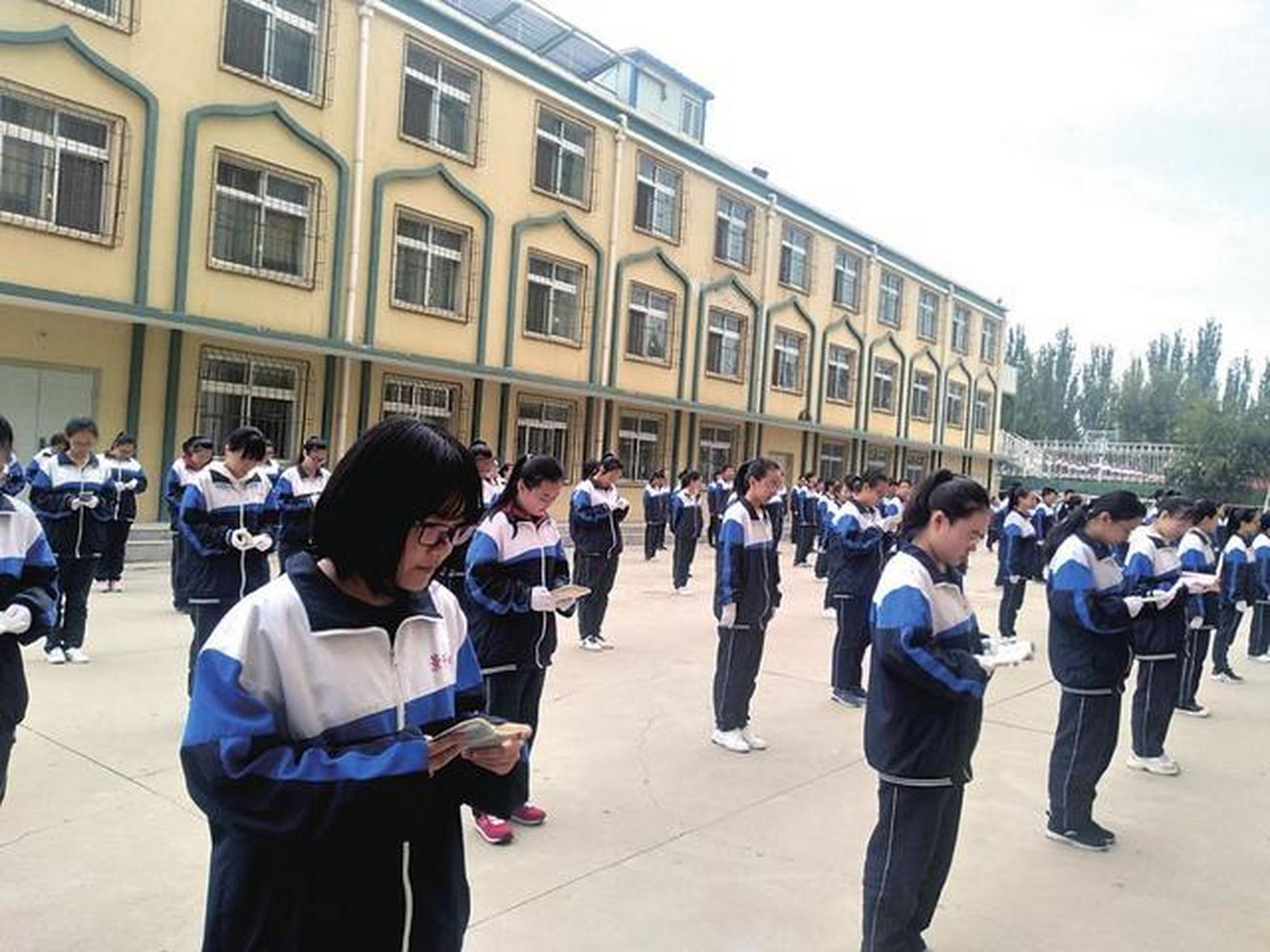 21天本地打卡挑战# 包头市景开中学是一所新型的民办完全中学,主星
