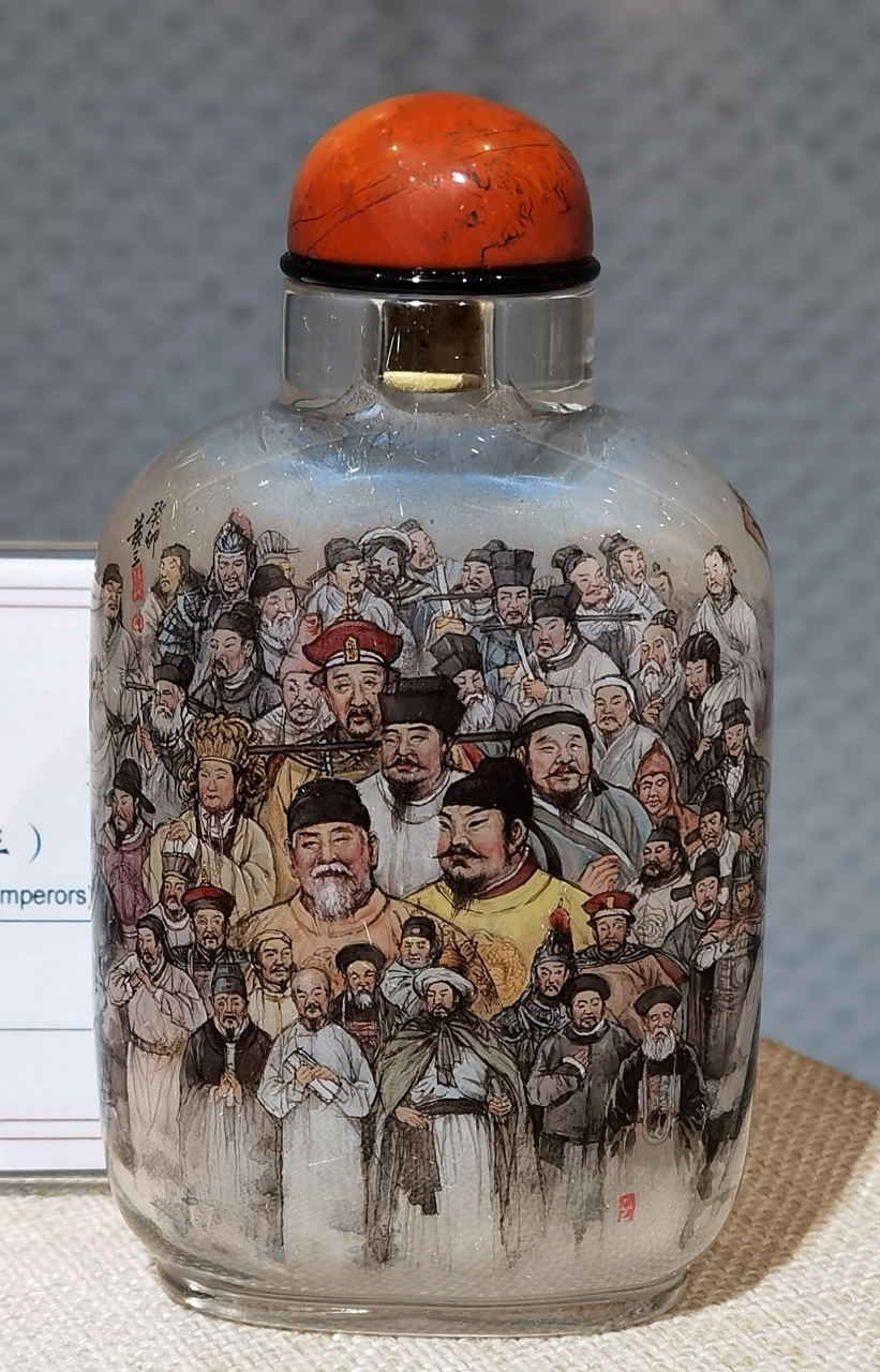 中国工艺美术大师黄三先生天人合一内画作品