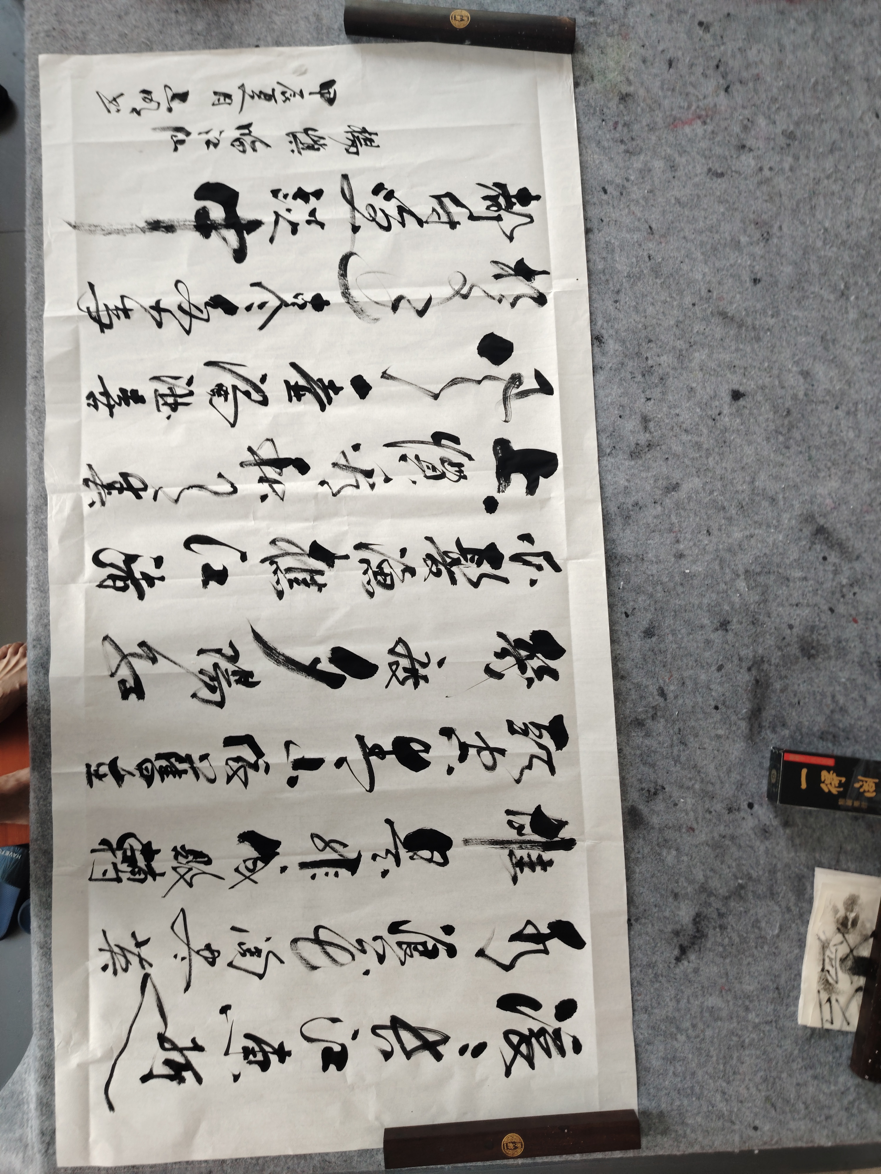 震惊了徐老师现场挥笔,行云流水,看着真是享受,分享一张手写书法作品