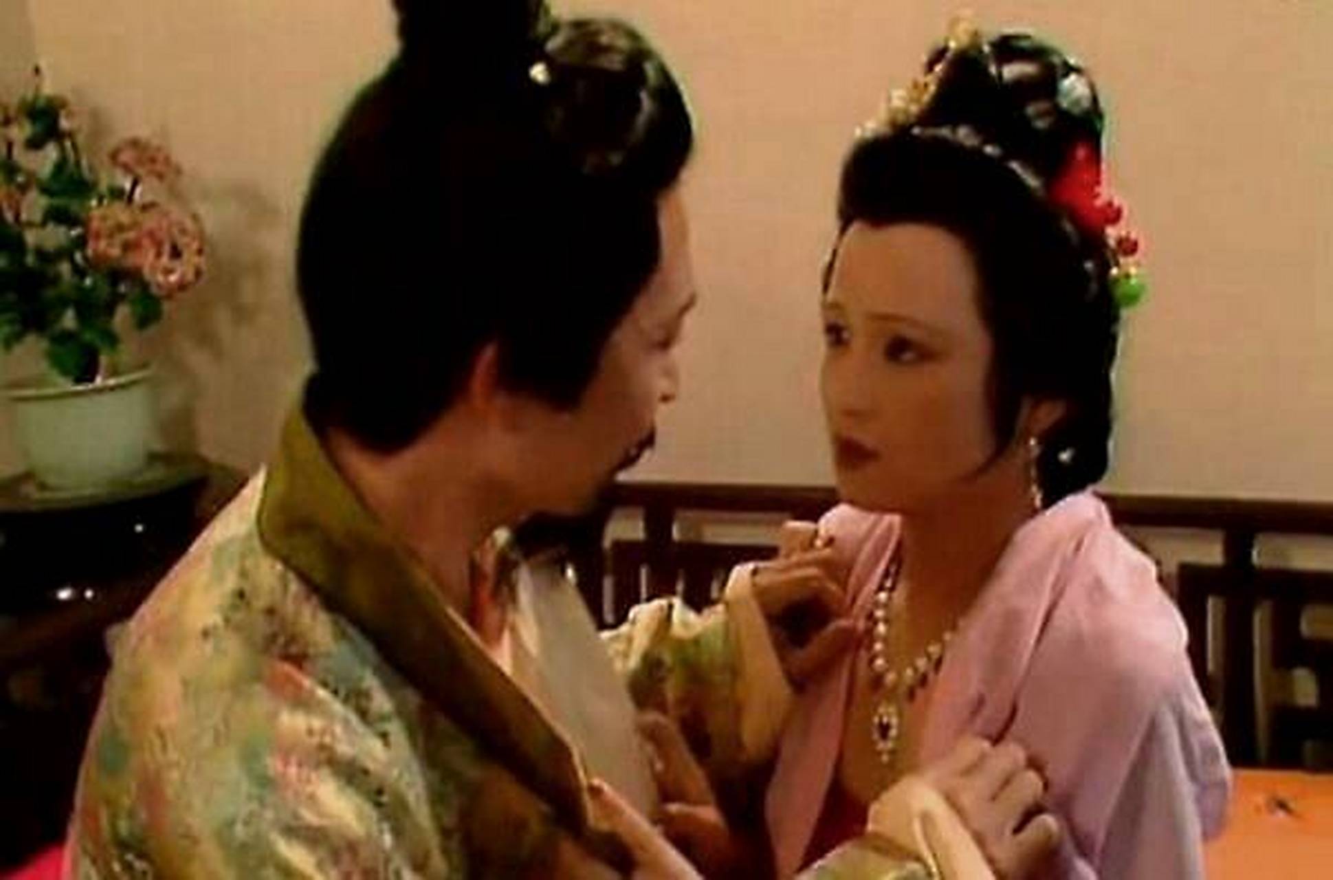 秦可卿的真实身份,大概是红楼梦里最大的未解之谜了.