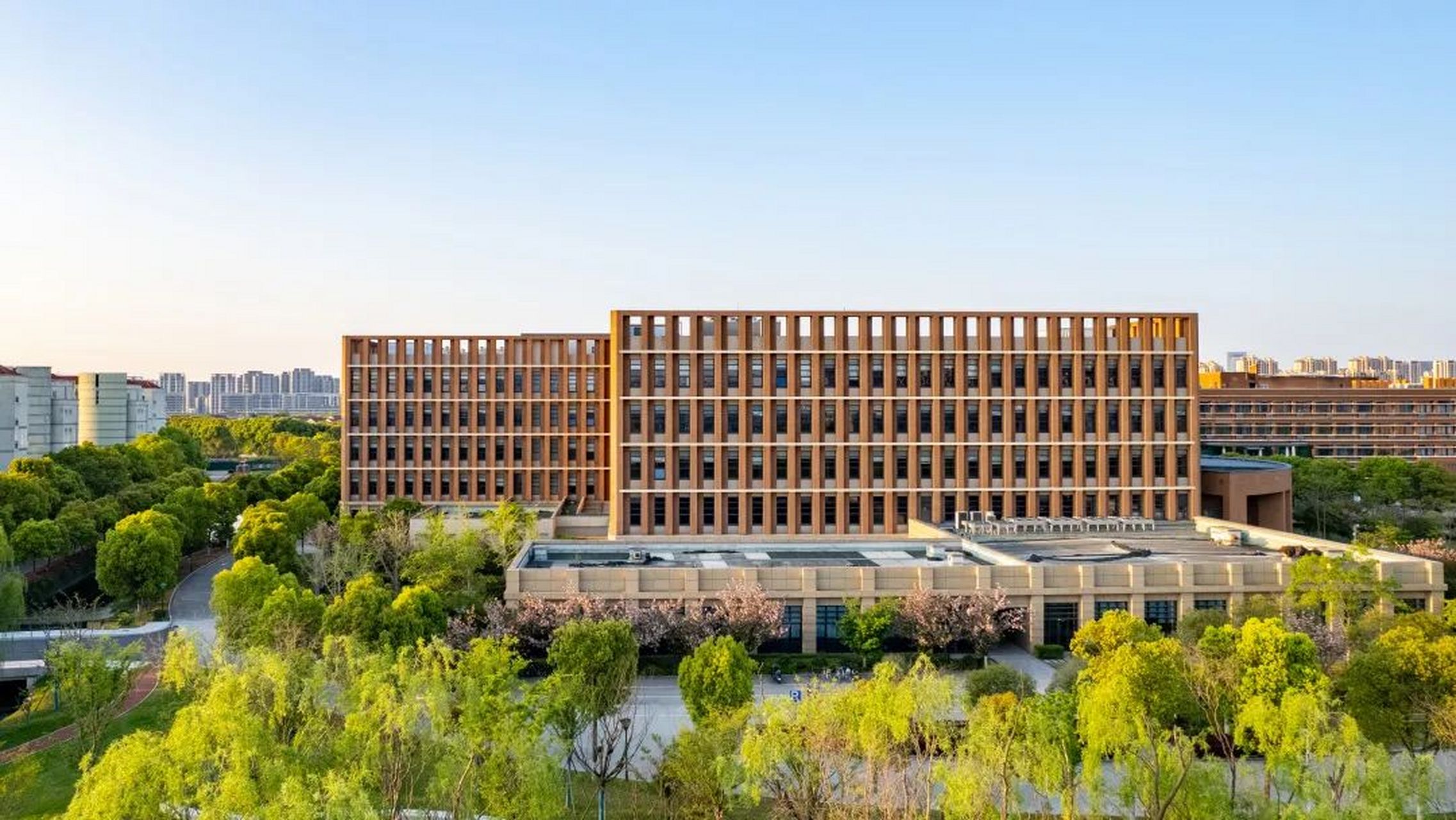 【宁波大学成立新学部】4月26日,#宁波大学# 正式公布成立力学与工程