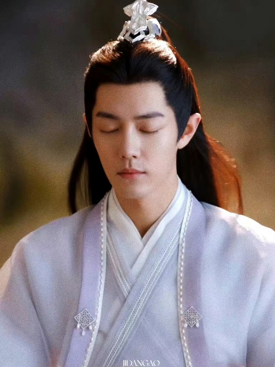 肖战《玉骨遥》时影图 #玉骨遥# #肖战时影