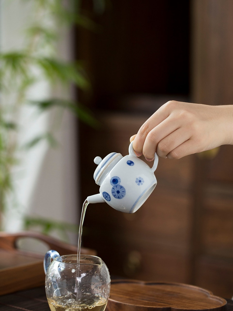 仿古胎釉手绘皮球花小茶壶景德镇手作简单素雅功夫茶具球孔泡茶器具