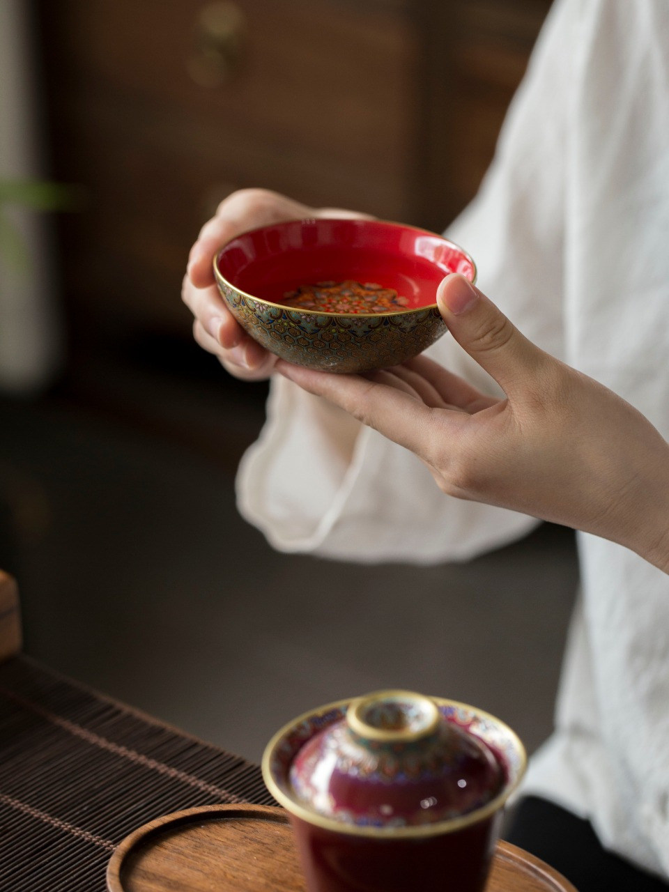 景德珍藏手作高端重器敦煌珐琅彩手绘宫墙红地主人专属茶杯宽口卧足