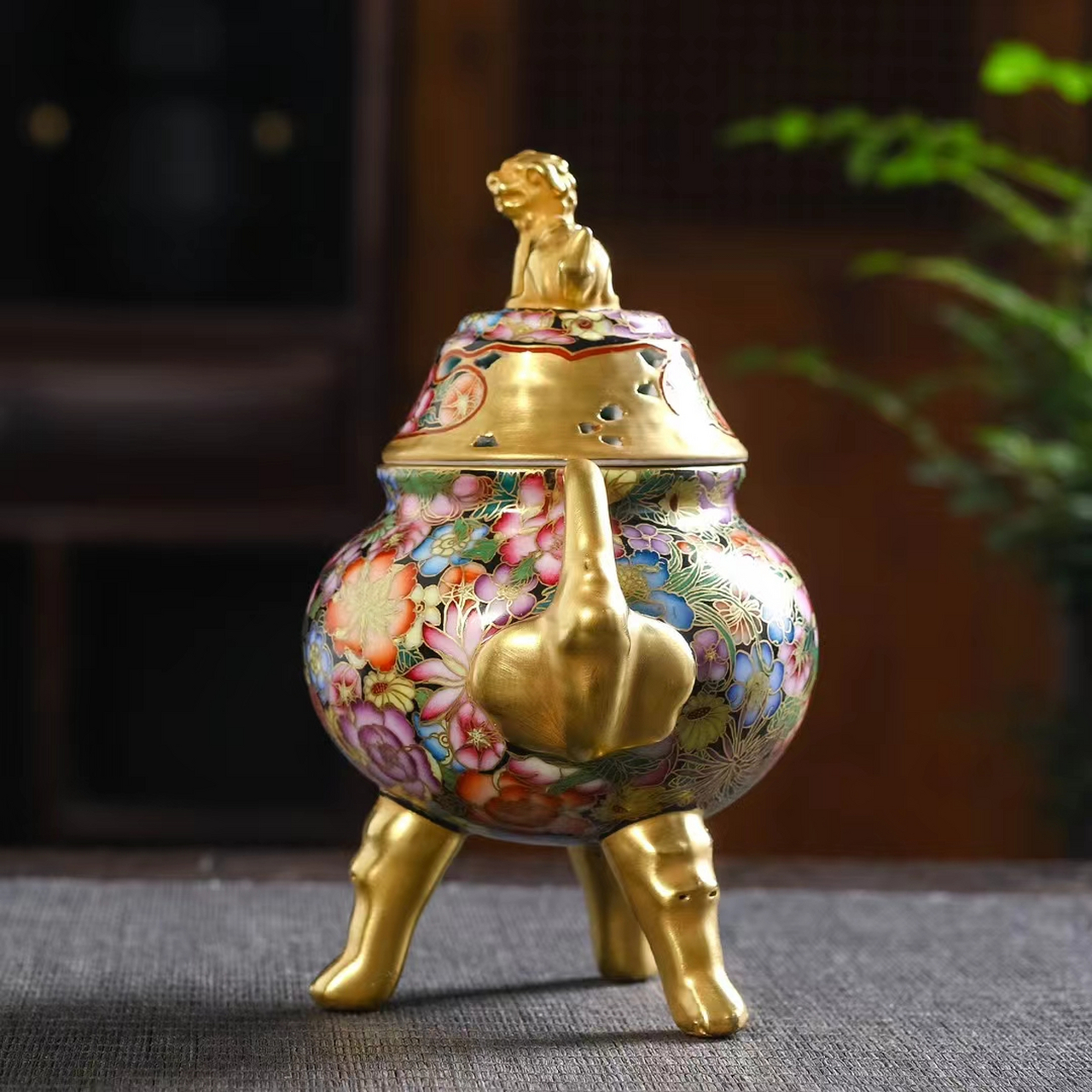 雕刻真金香炉宫廷乾隆御制款金地万花内松石绿釉家用室内摆件檀香炉