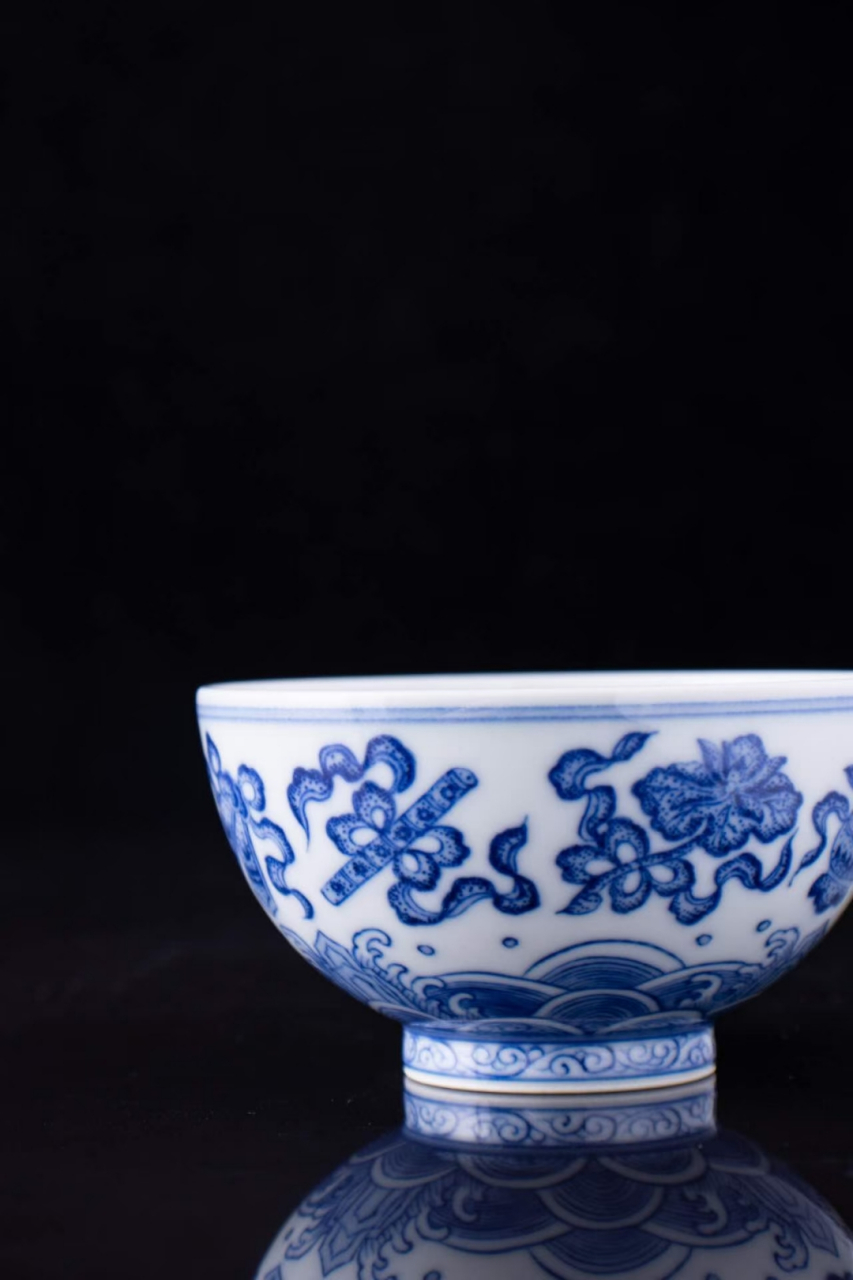 手绘青花点工八宝海水纹主人杯内绘福山寿海景德镇手工胎仿古釉陶瓷单