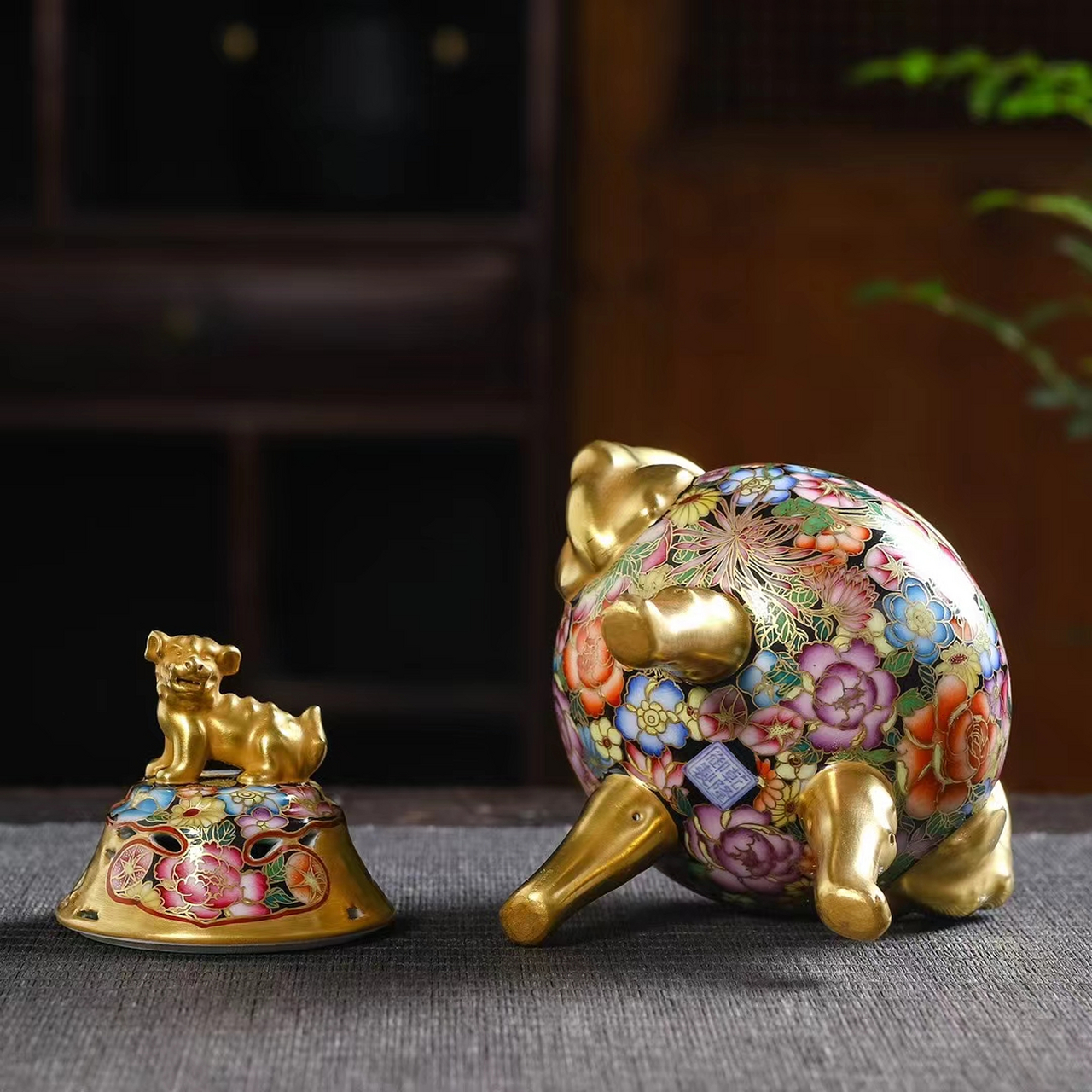 雕刻真金香炉宫廷乾隆御制款金地万花内松石绿釉家用室内摆件檀香炉